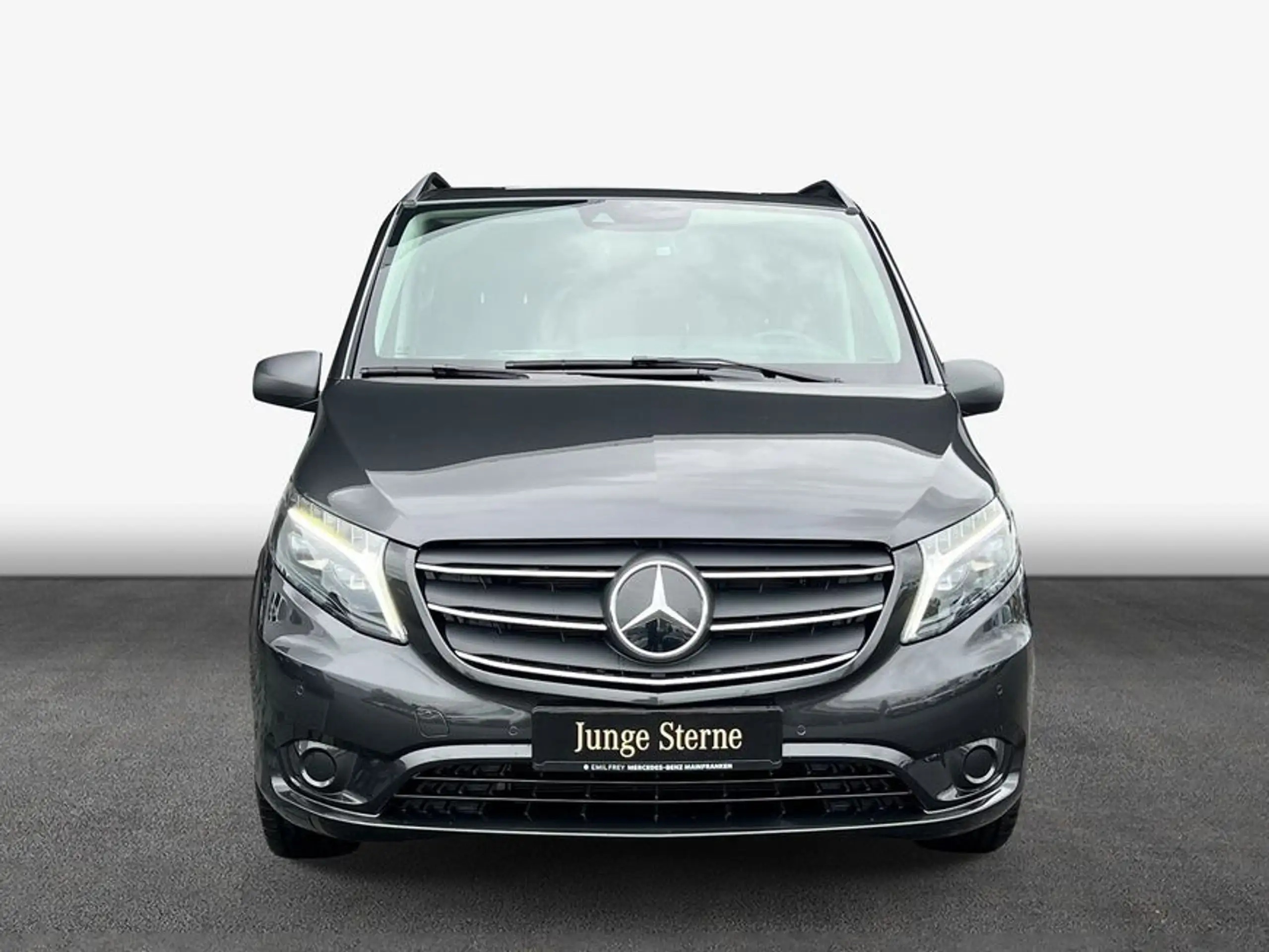 Mercedes-Benz - Vito