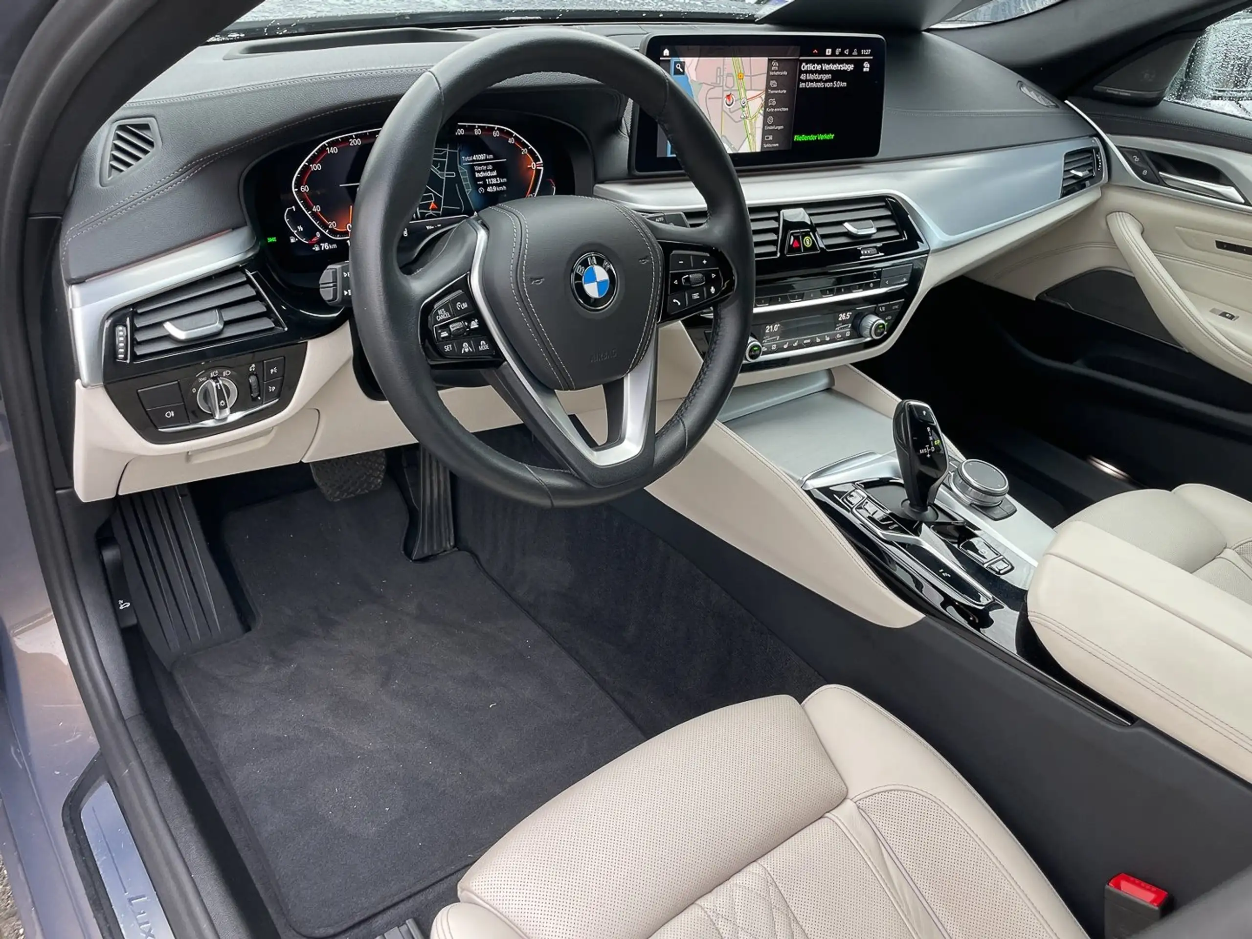 BMW - 540