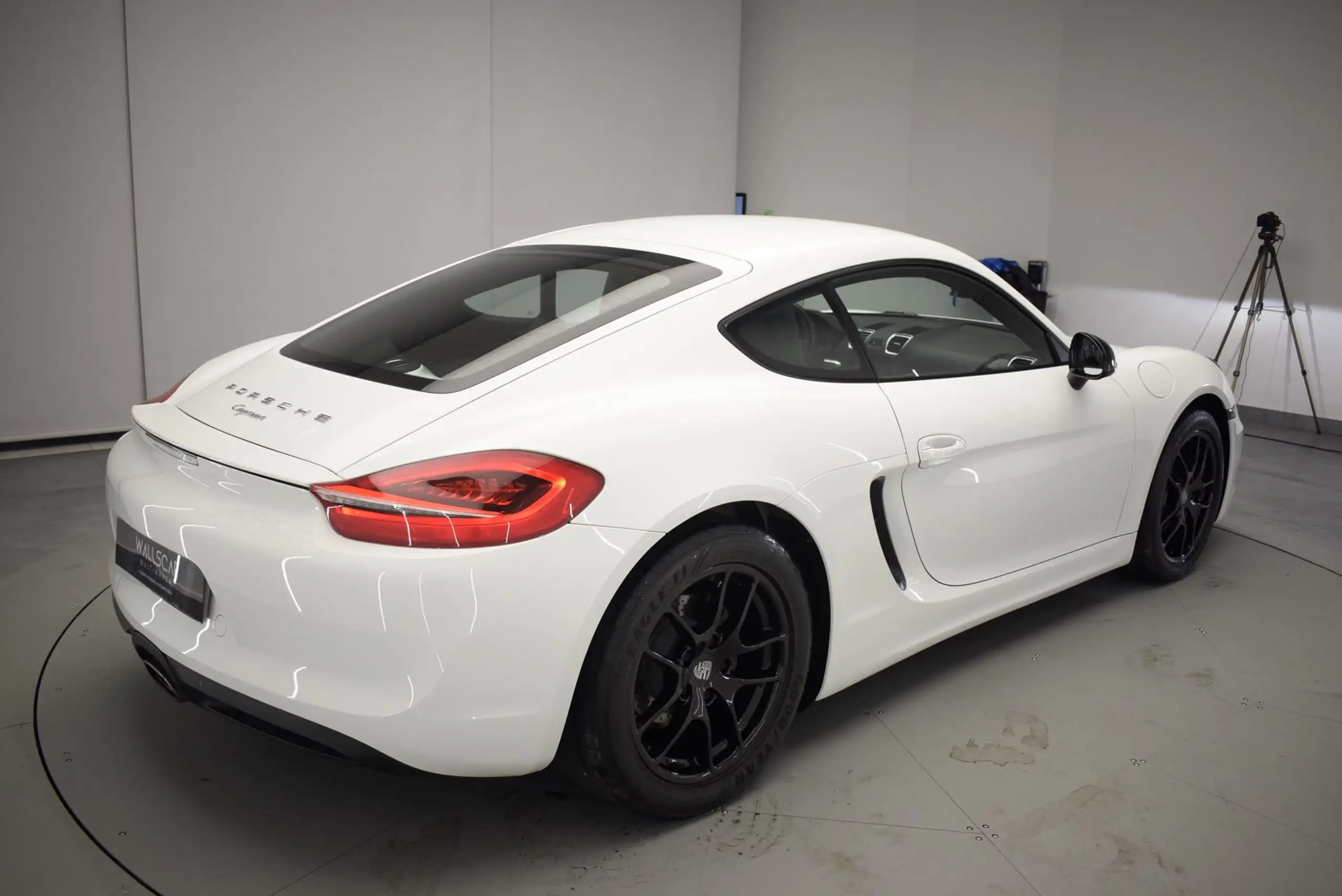 Porsche - Cayman