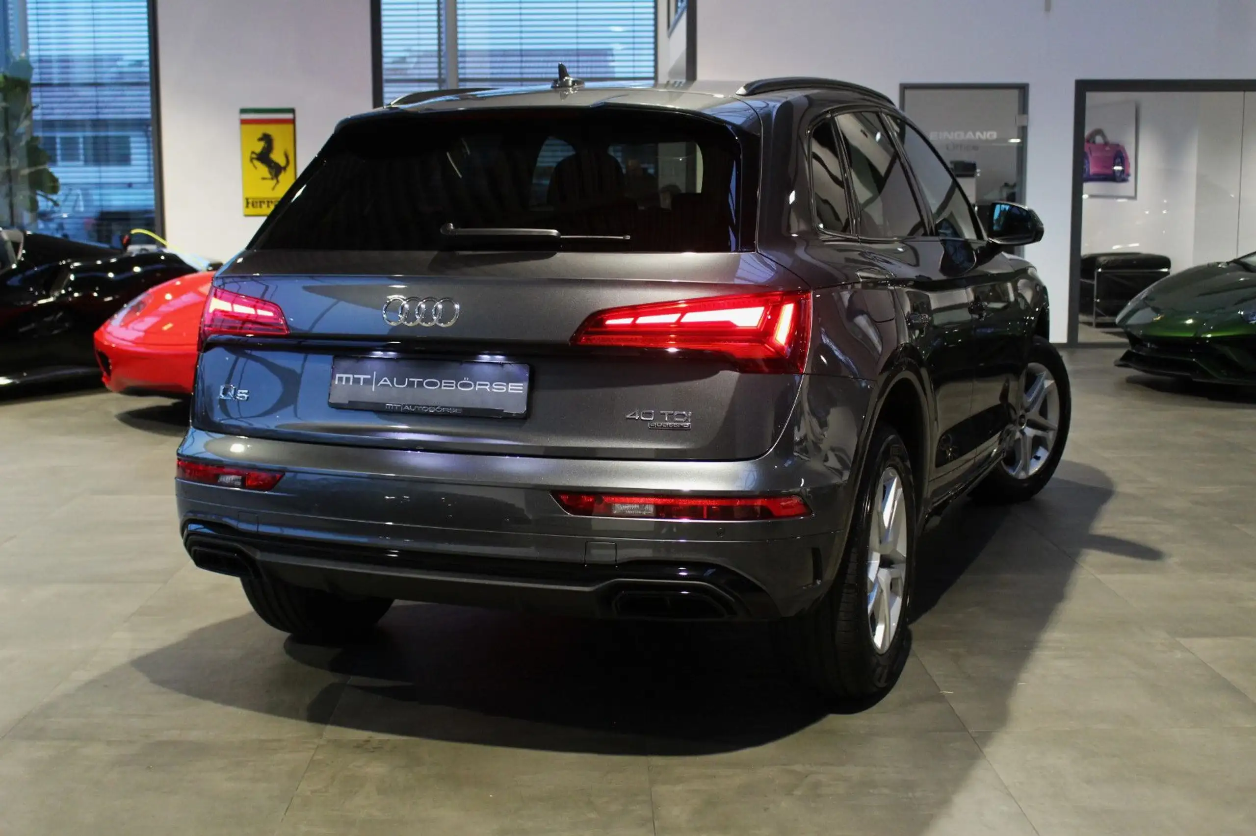 Audi - Q5