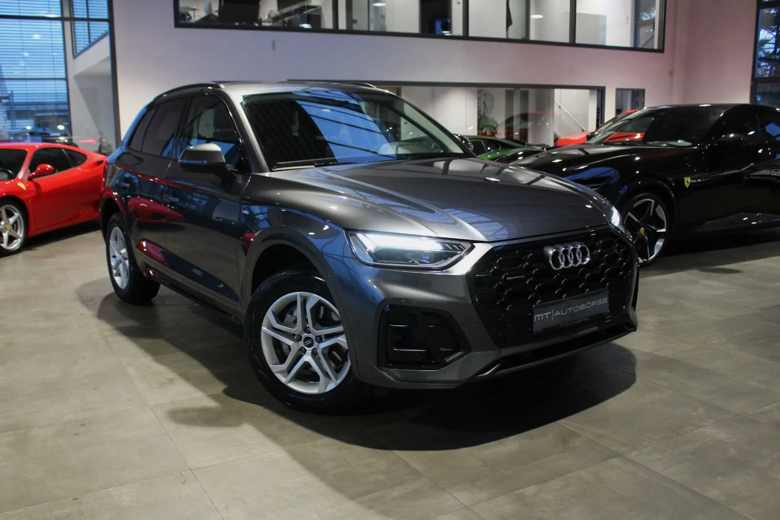 Audi - Q5