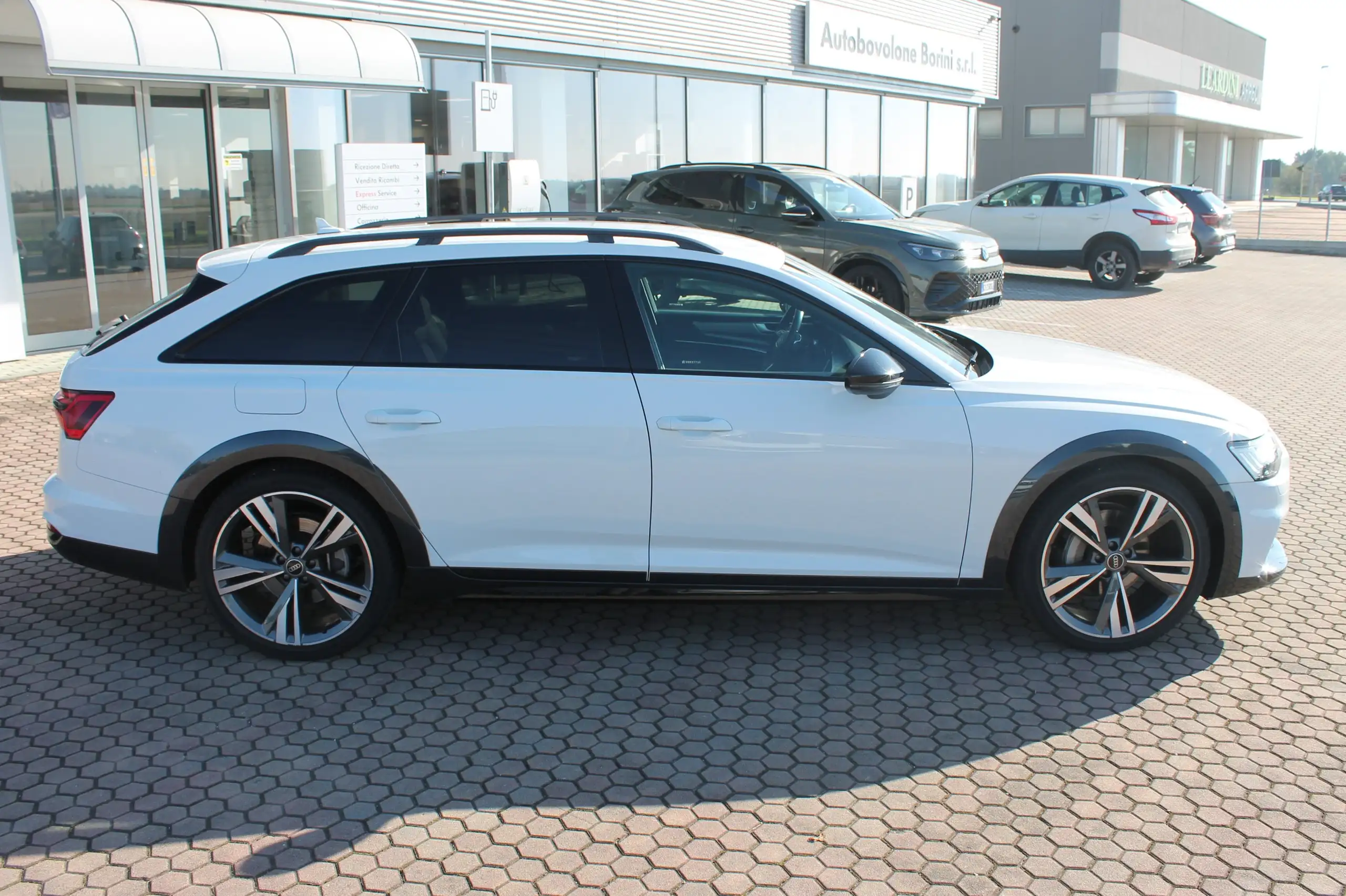 Audi - A6 allroad