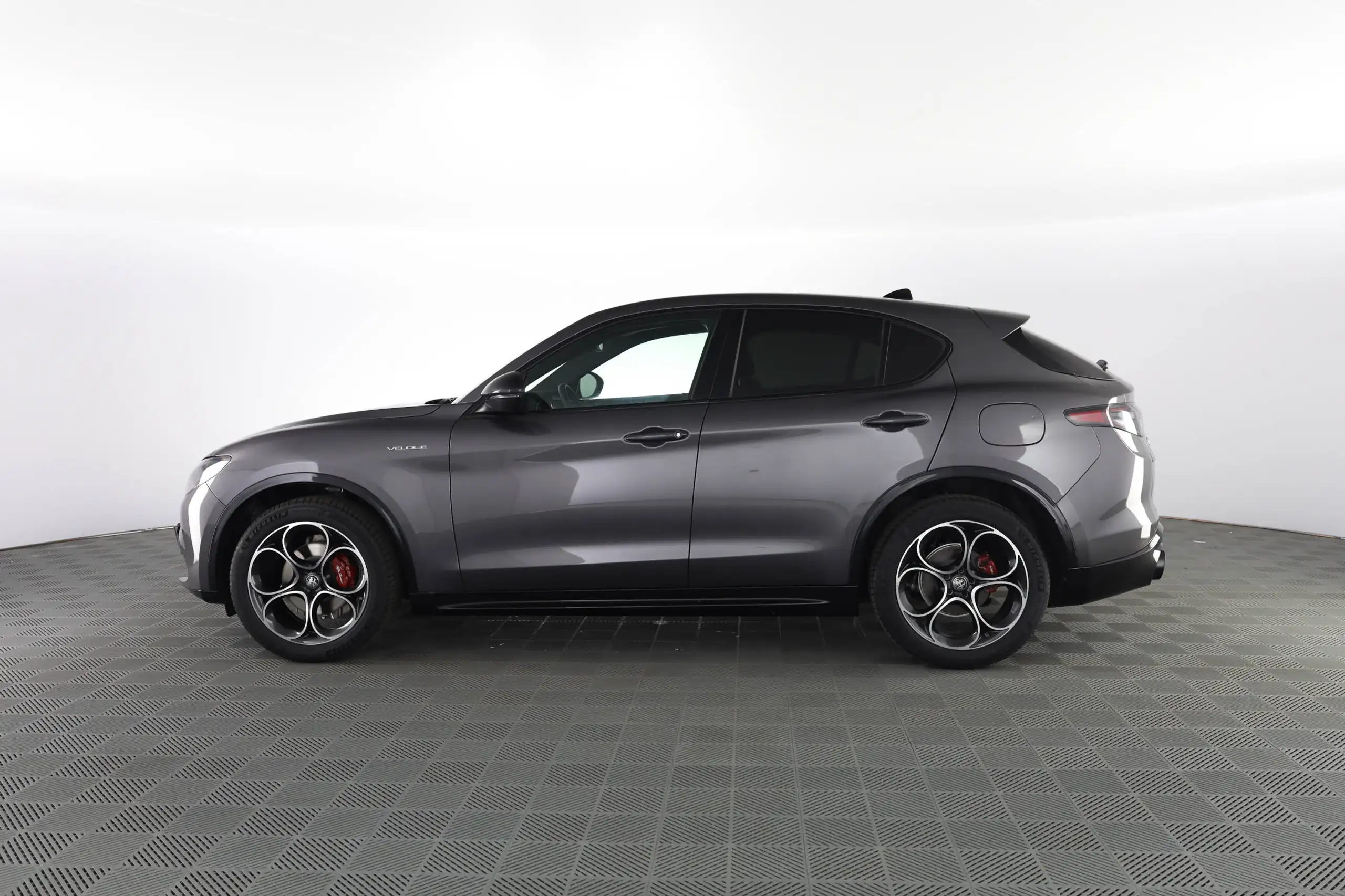 Alfa Romeo - Stelvio