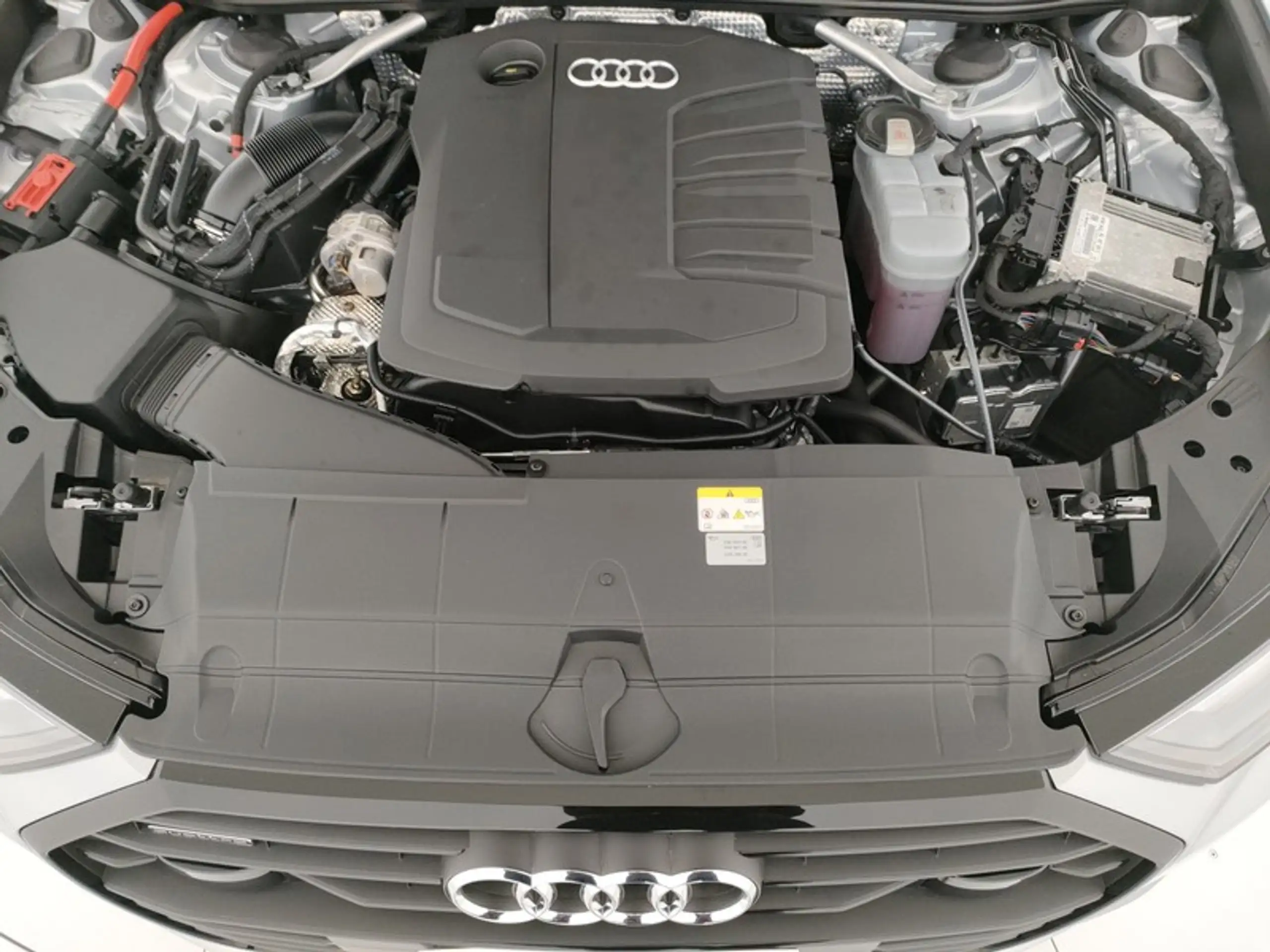 Audi - A6