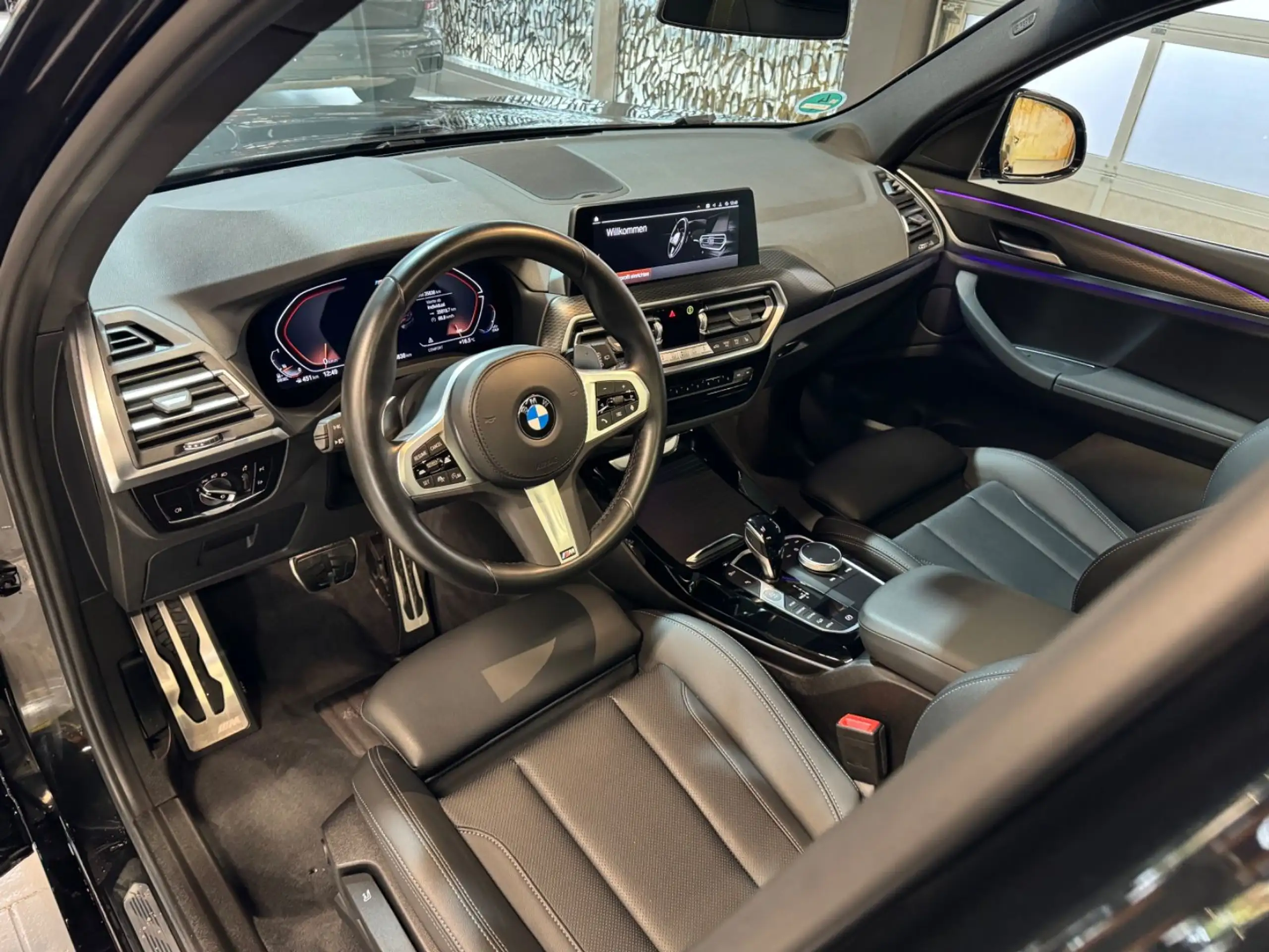 BMW - X3