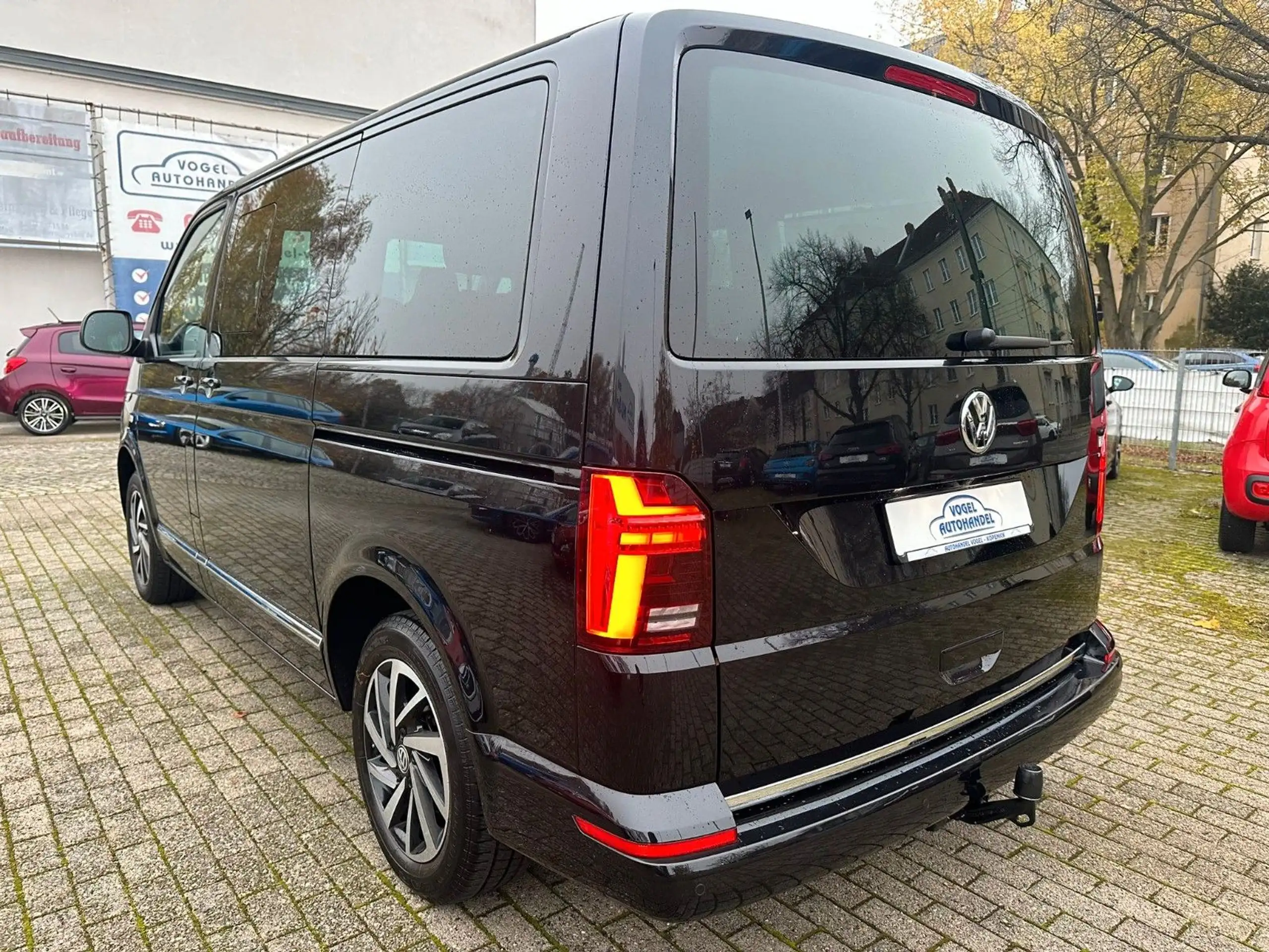 Volkswagen - T6 Multivan