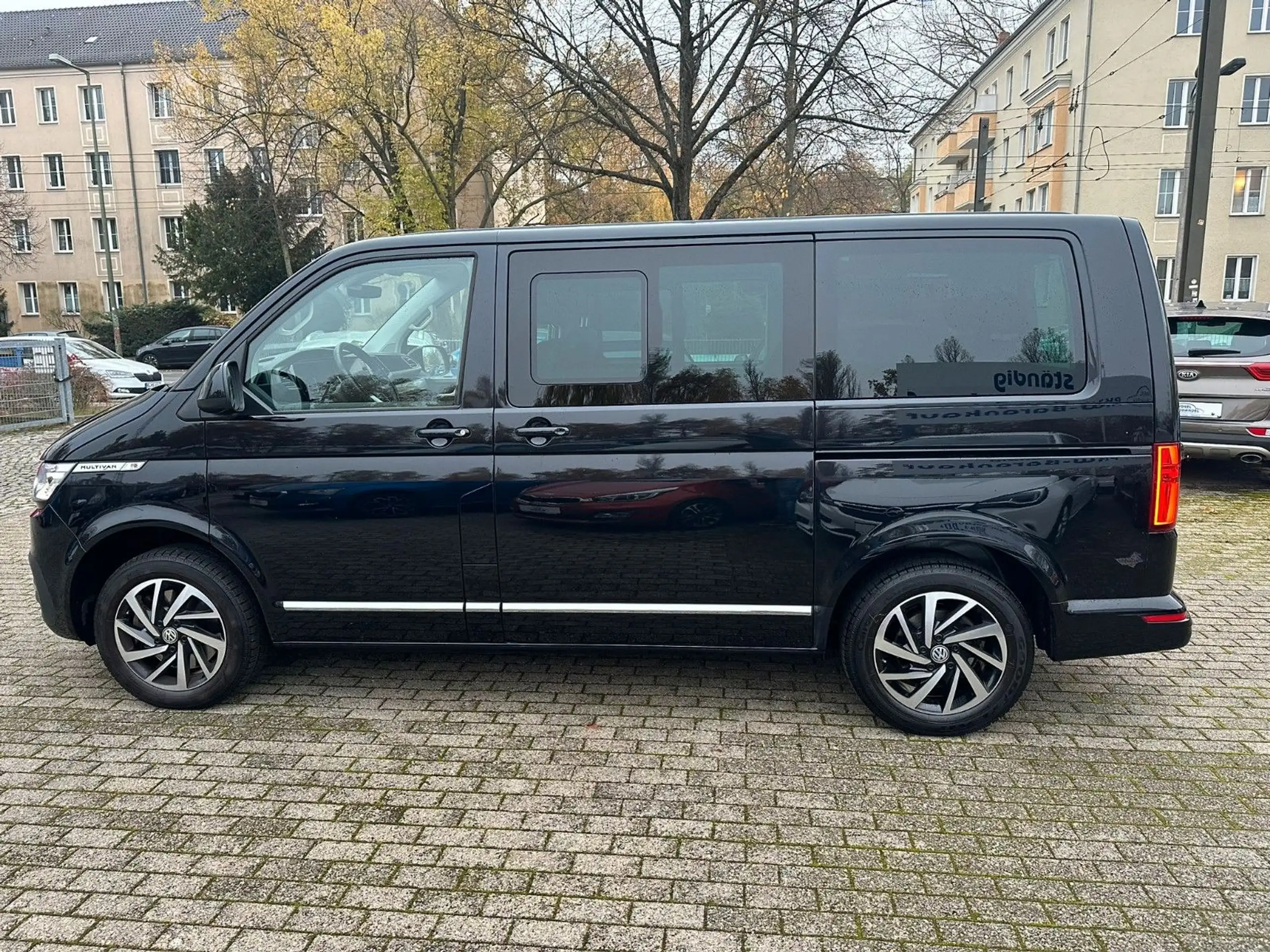 Volkswagen - T6 Multivan