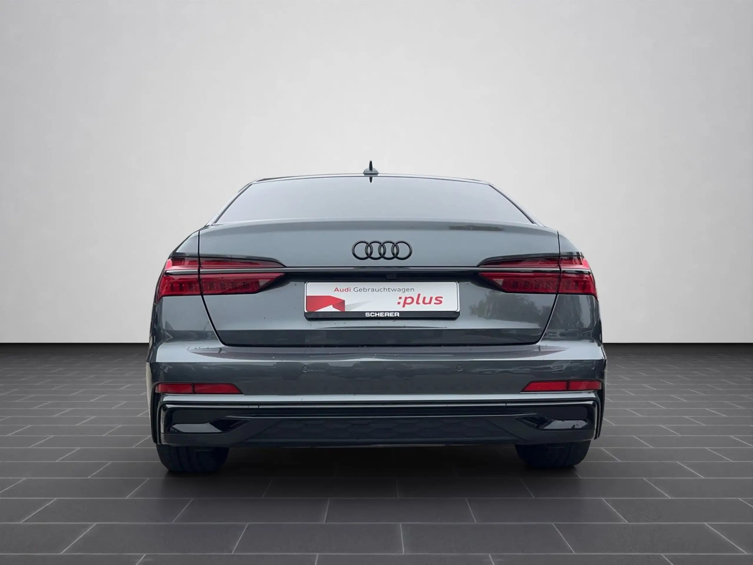 Audi - A6