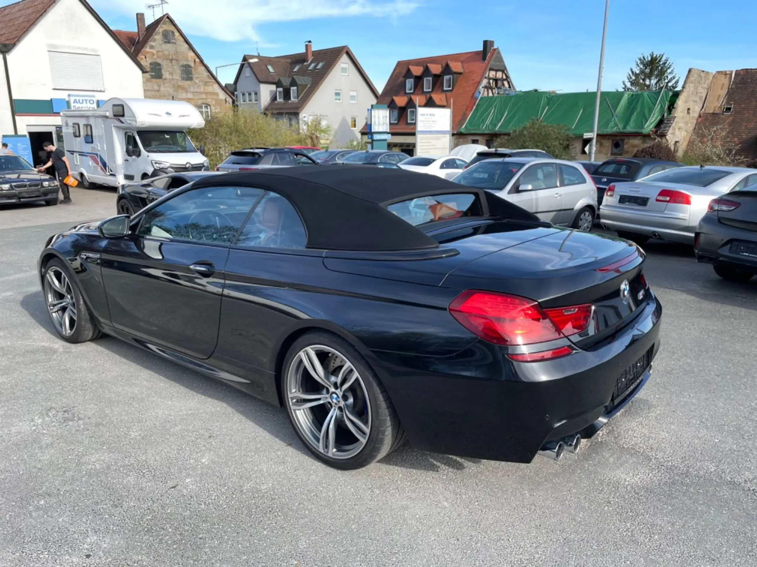 BMW - M6