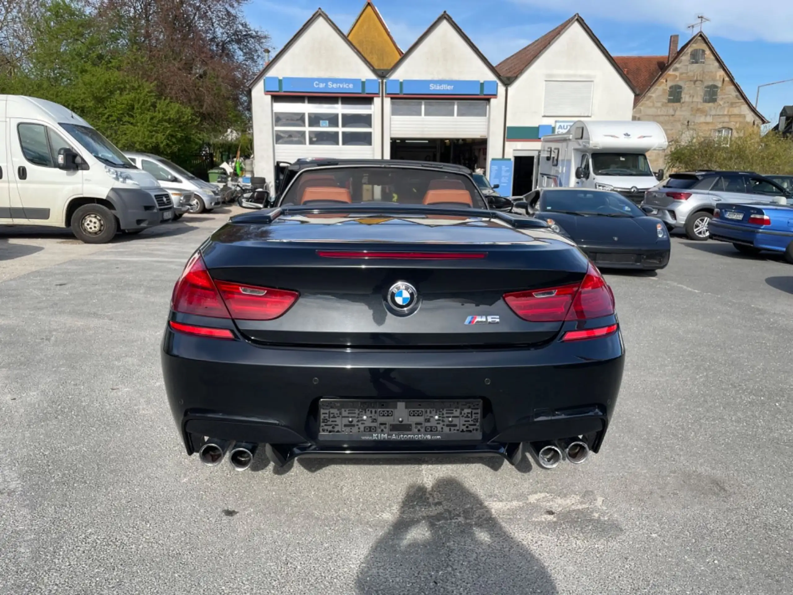 BMW - M6