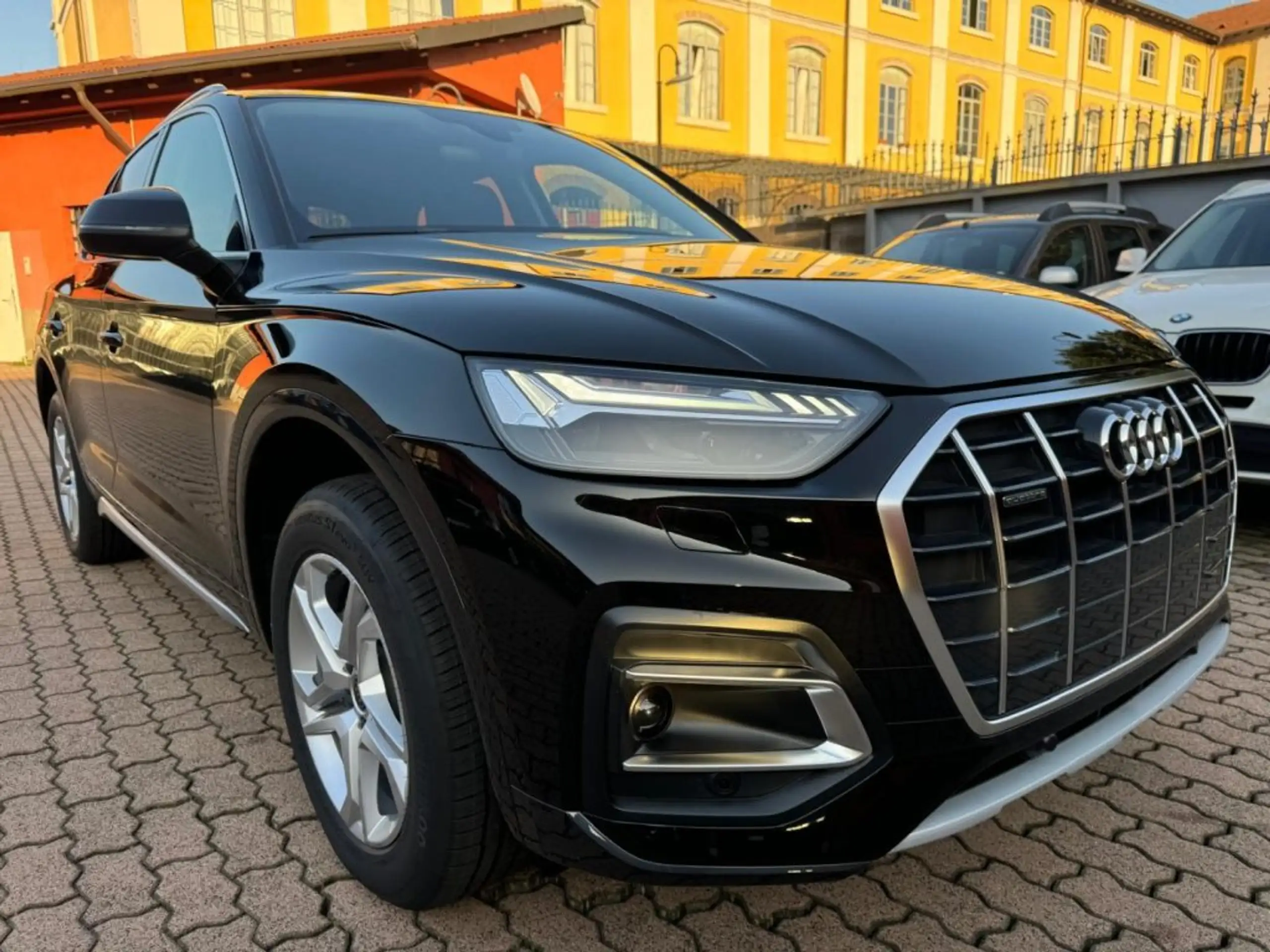 Audi - Q5