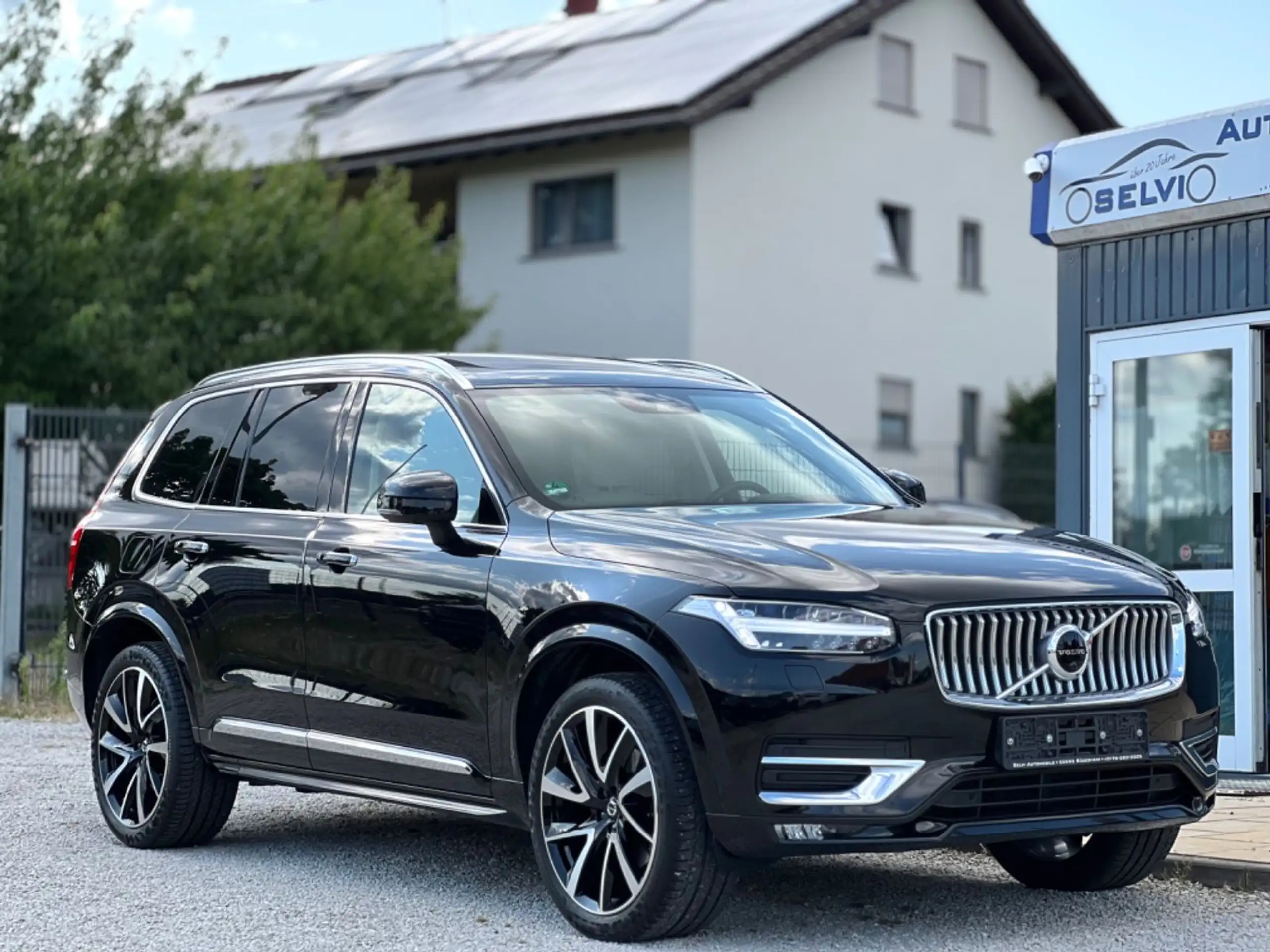 Volvo - XC90