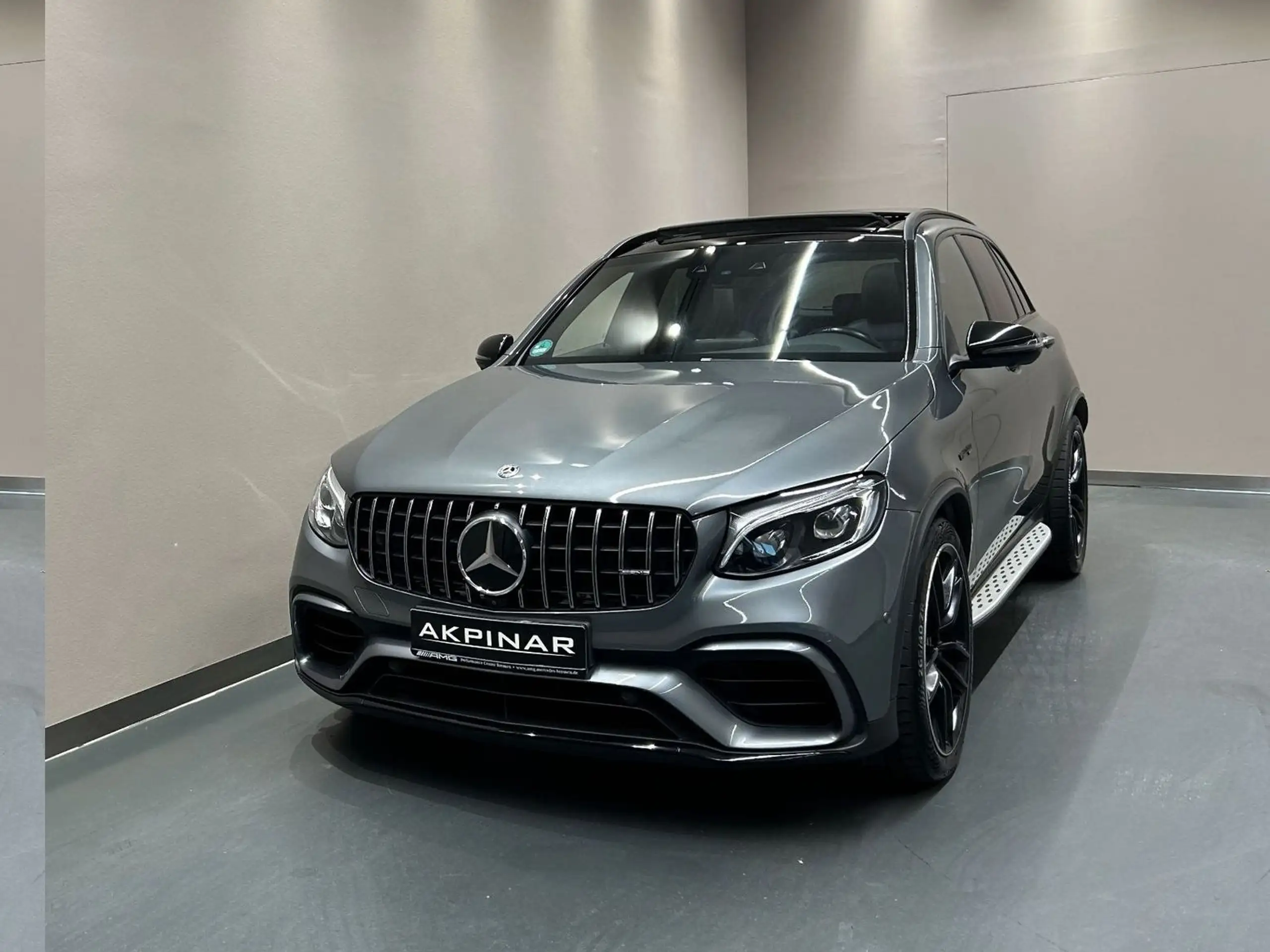 Mercedes-Benz - GLC 63 AMG