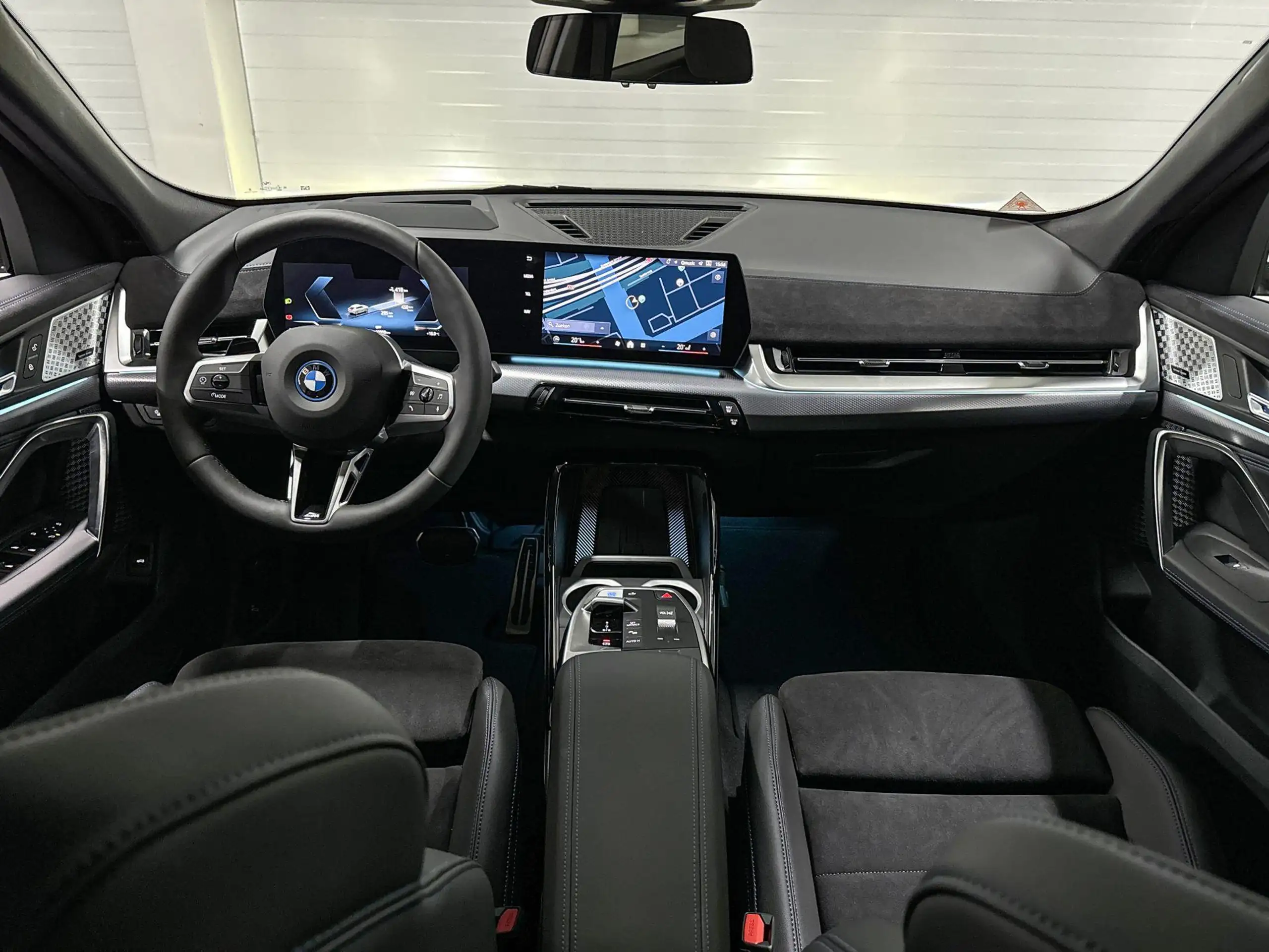 BMW - iX2