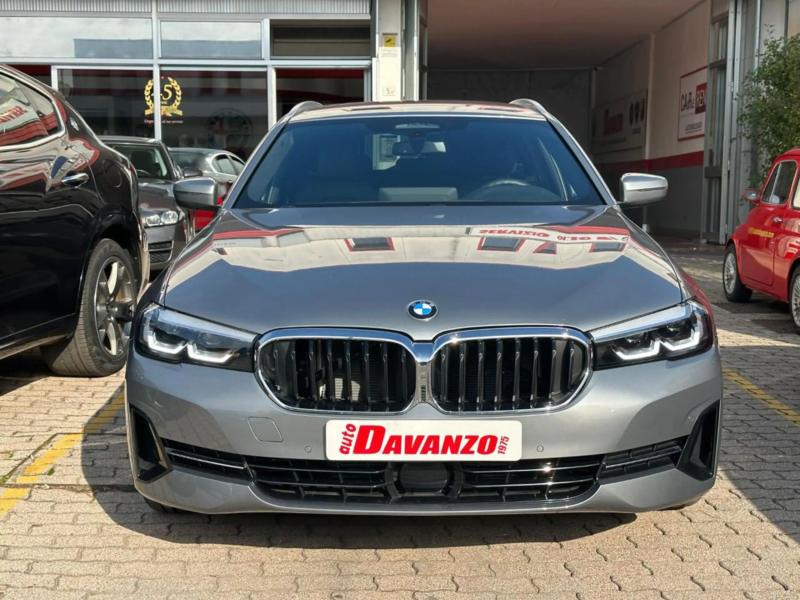 BMW - 520