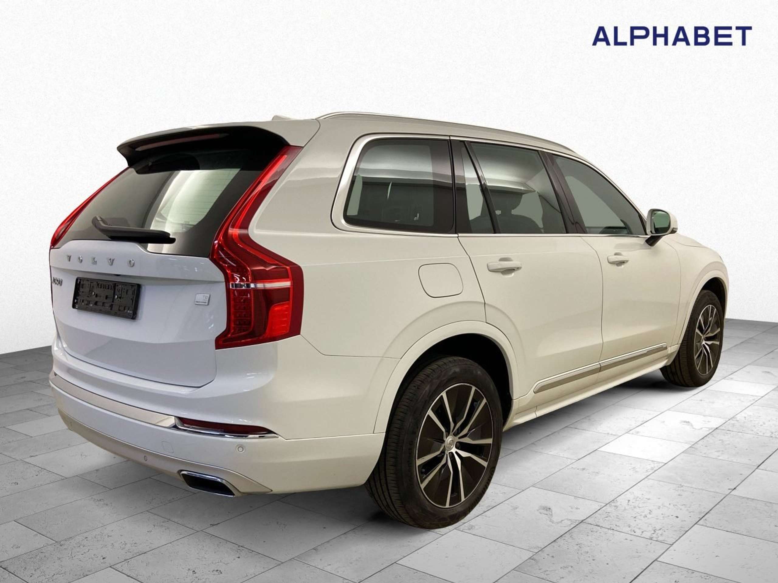 Volvo - XC90