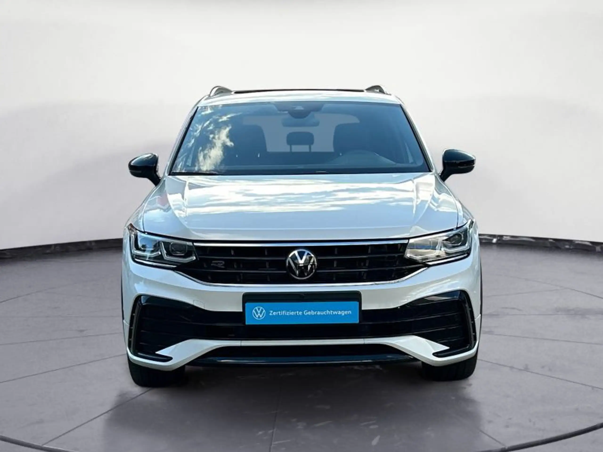 Volkswagen - Tiguan