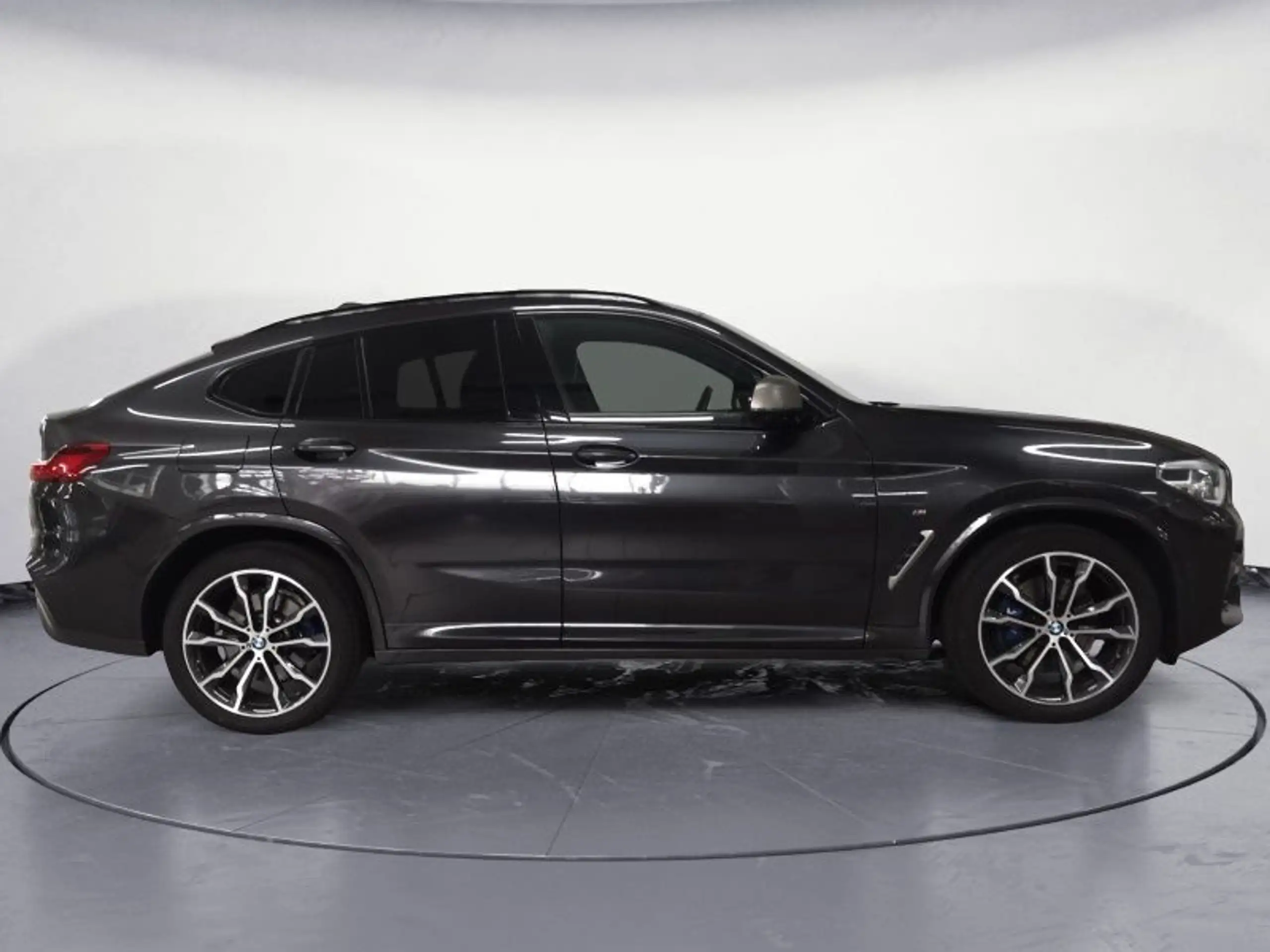 BMW - X4 M