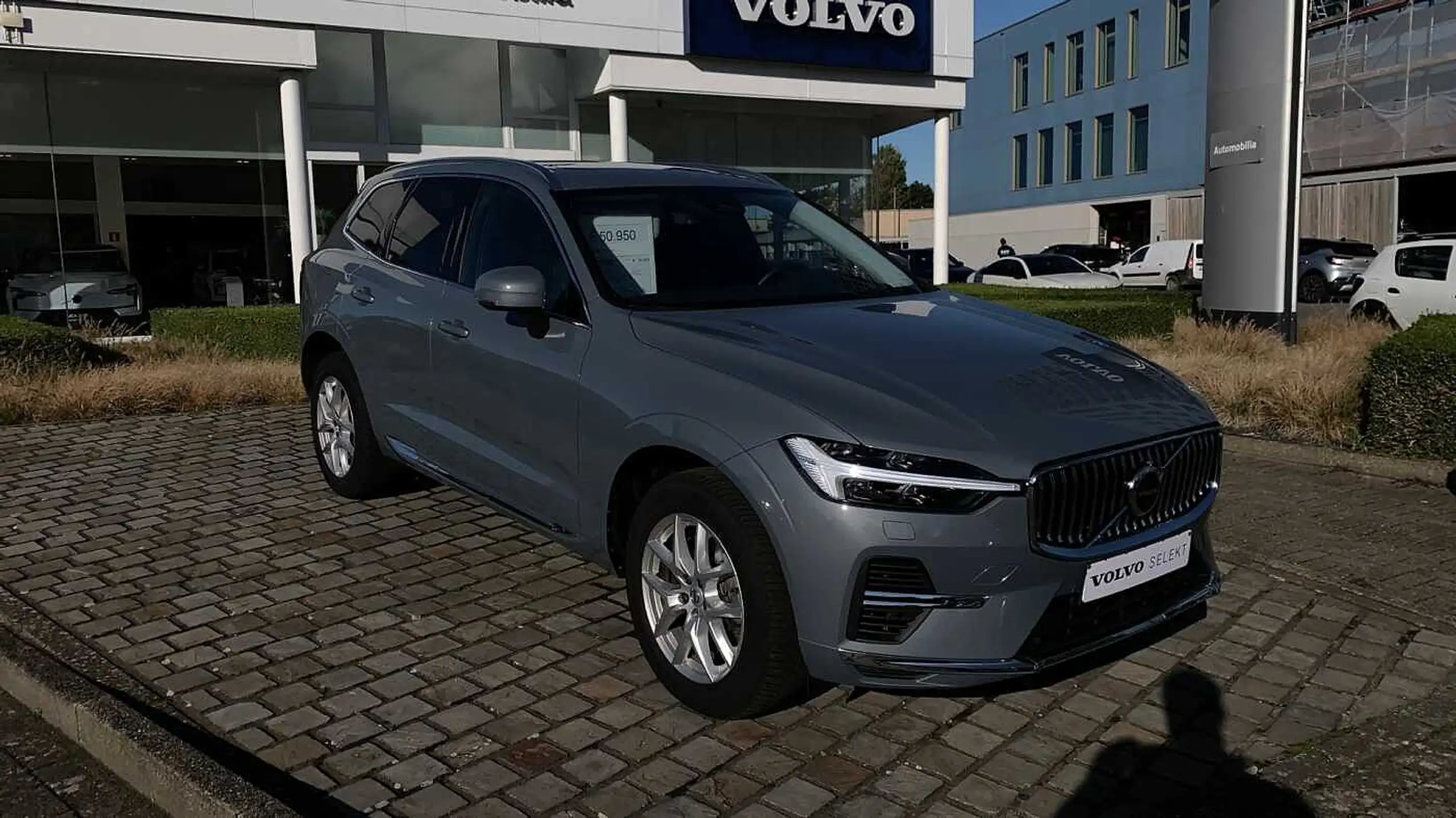 Volvo - XC60