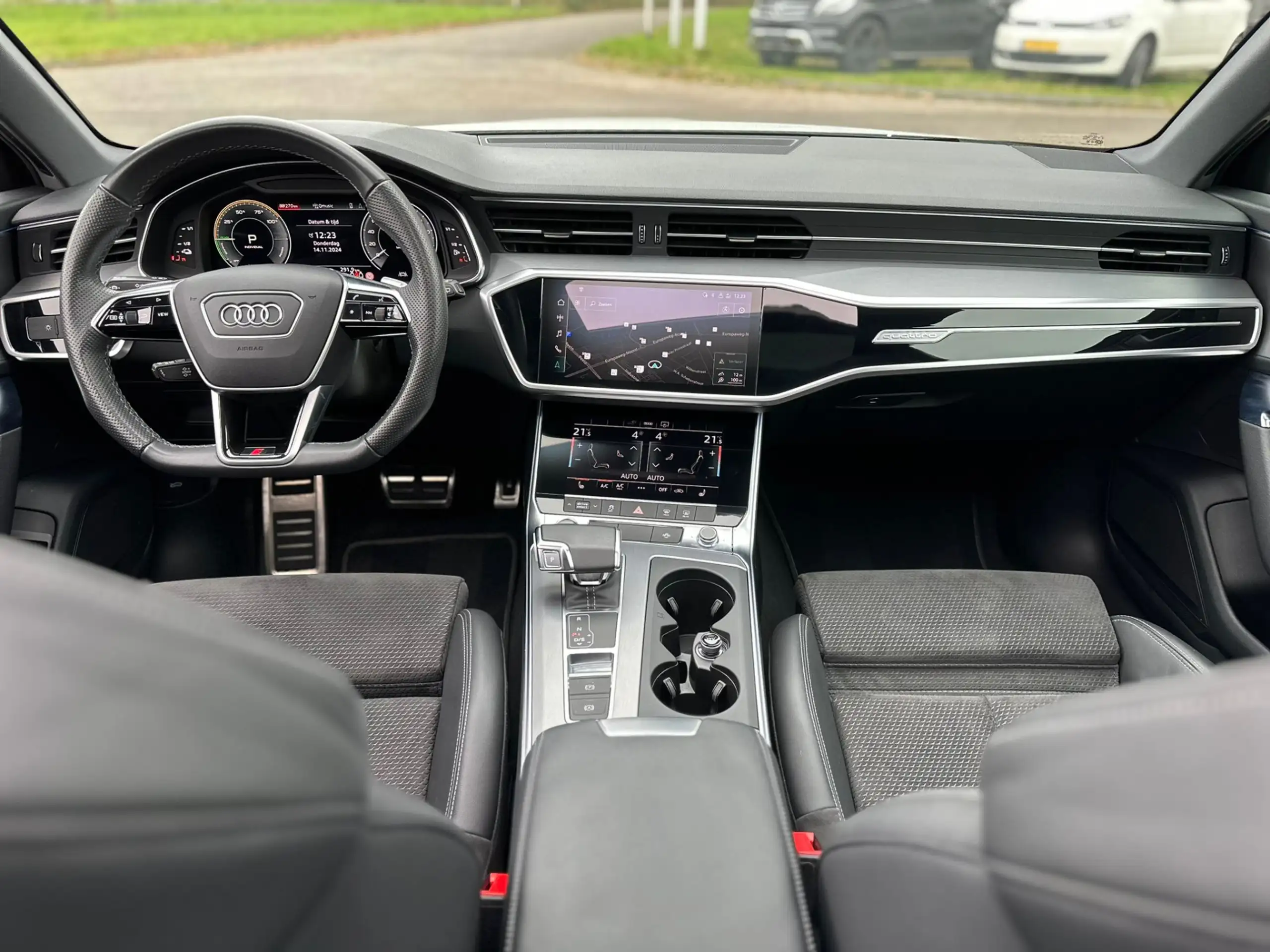 Audi - A6