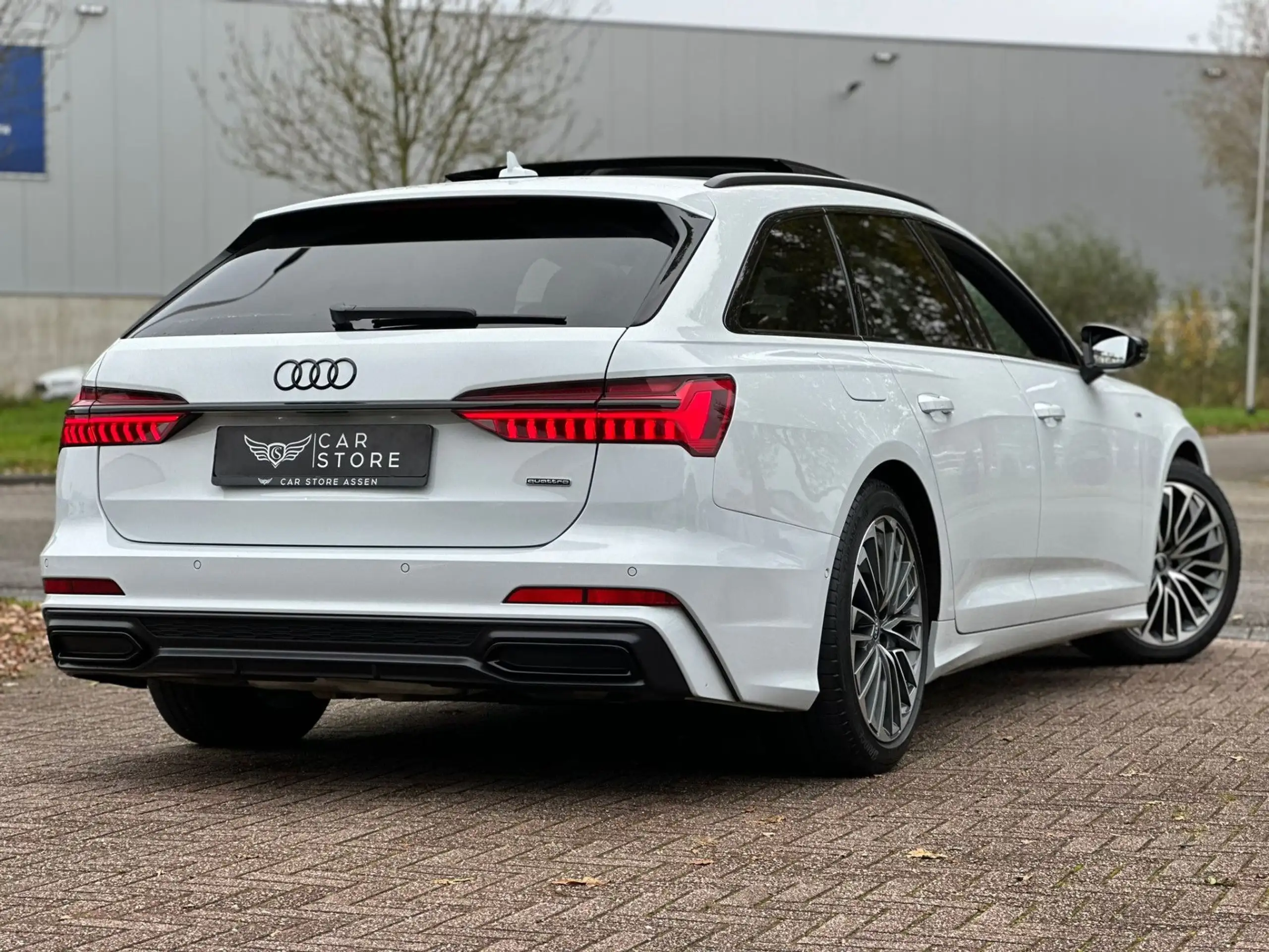 Audi - A6