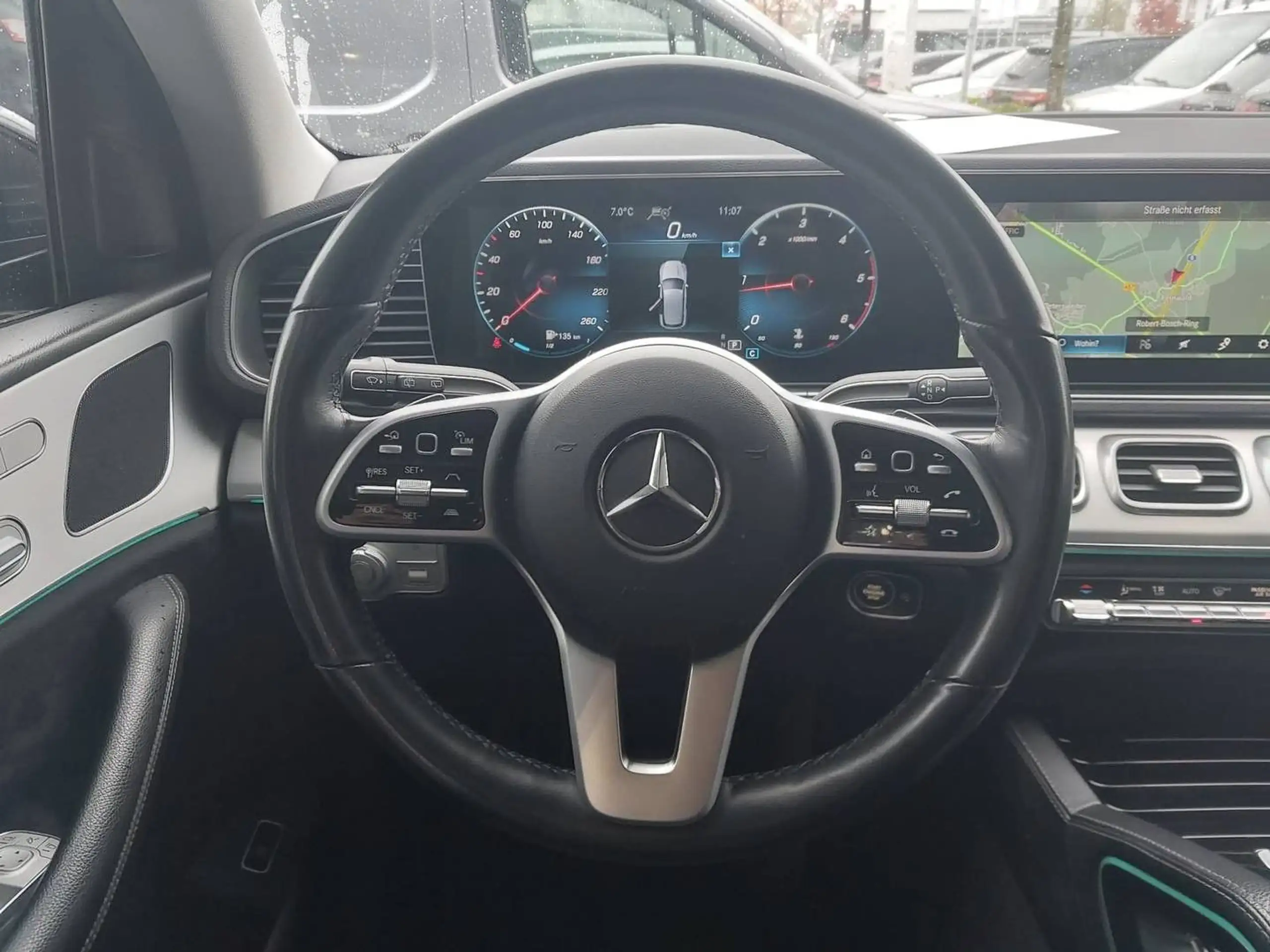 Mercedes-Benz - GLE 300