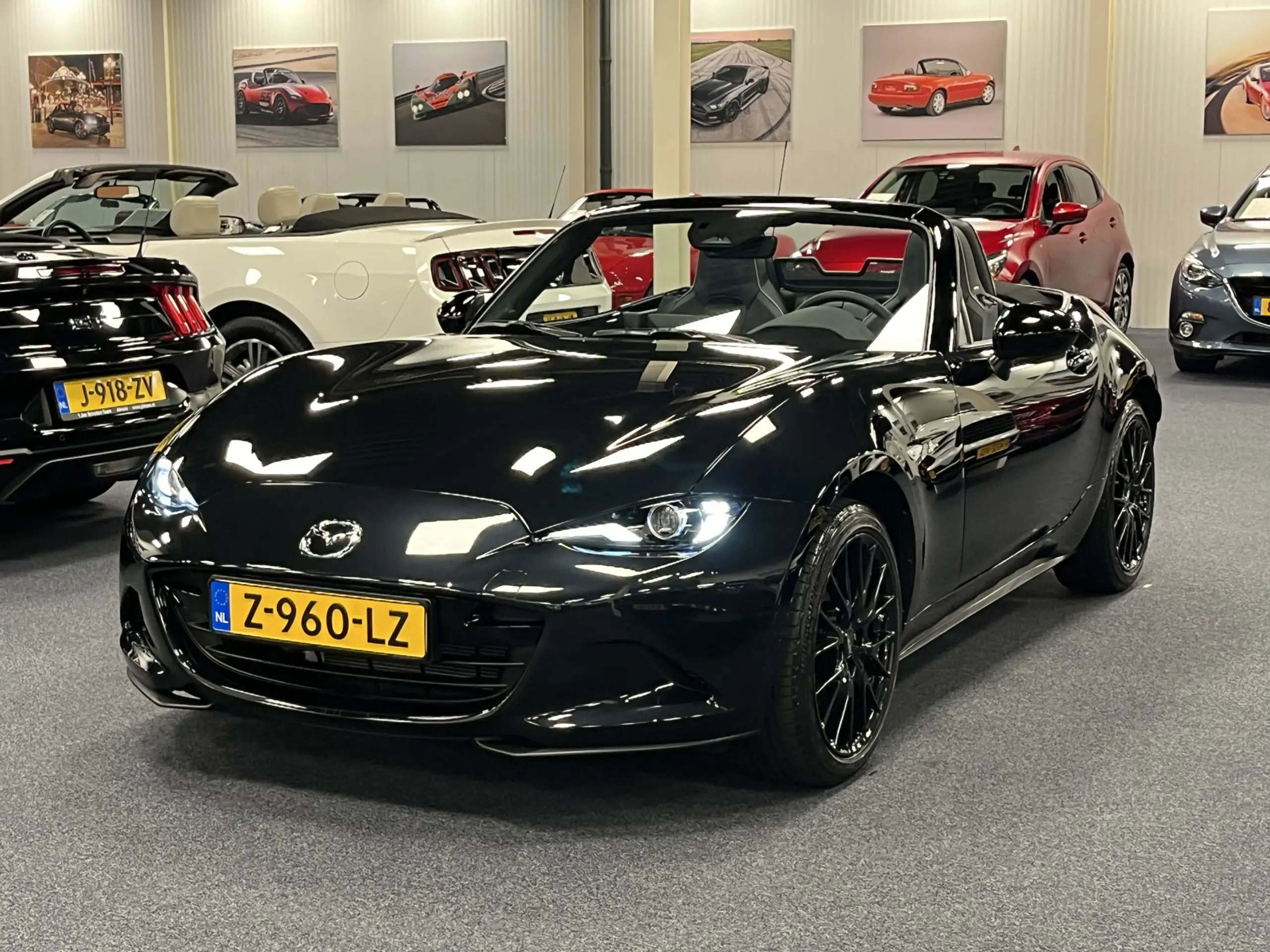 Mazda - MX-5