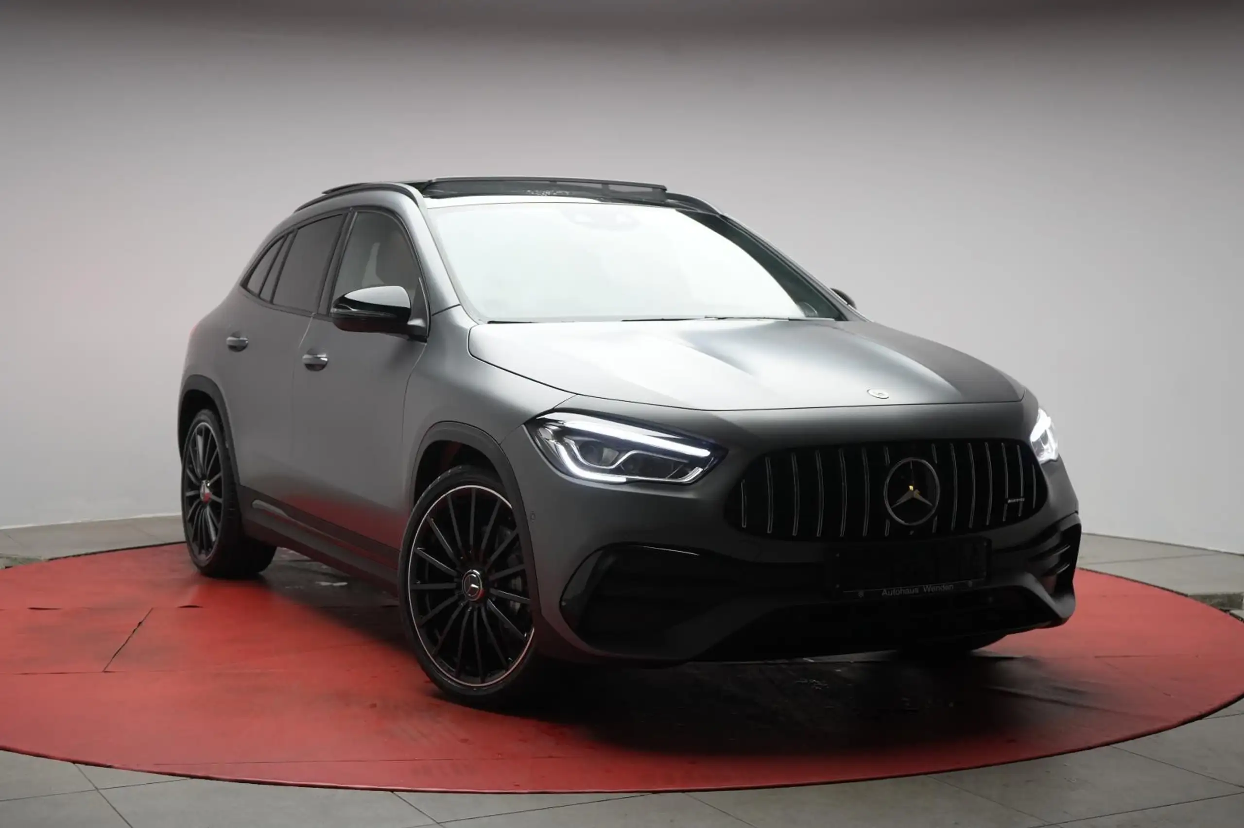 Mercedes-Benz GLA 35 AMG 2021