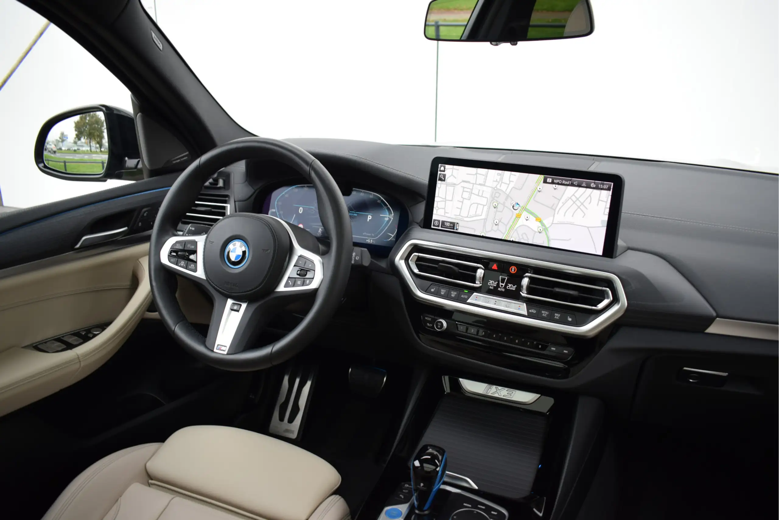 BMW - iX3