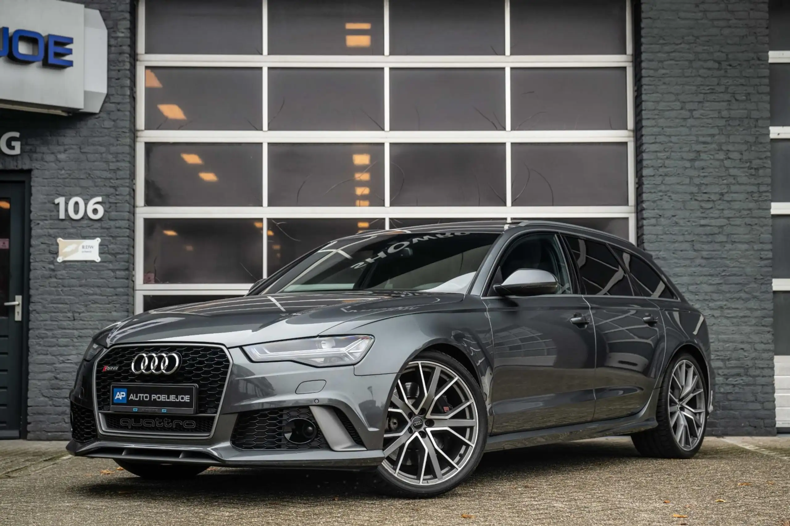 Audi - RS6