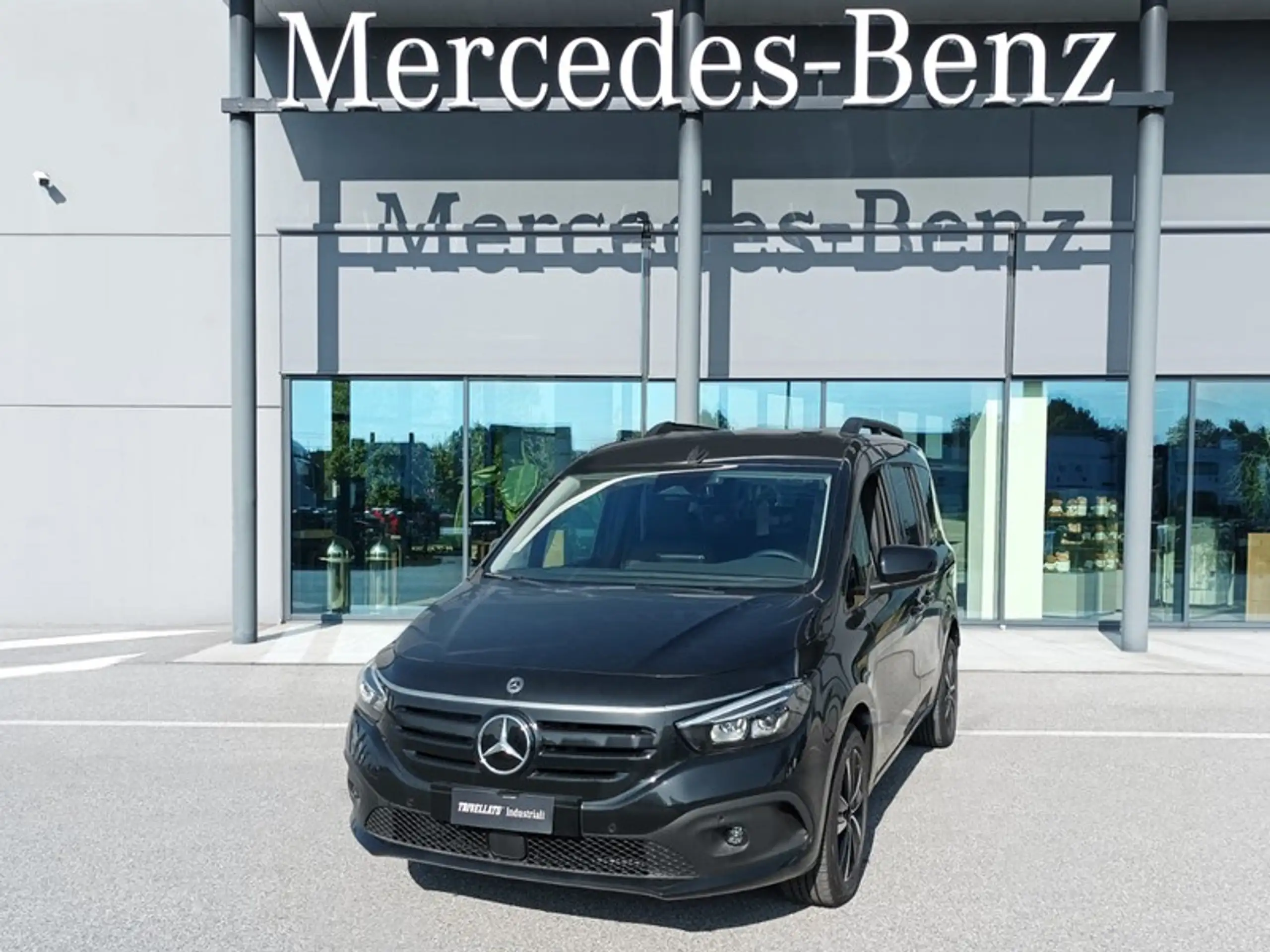 Mercedes-Benz - T-Class