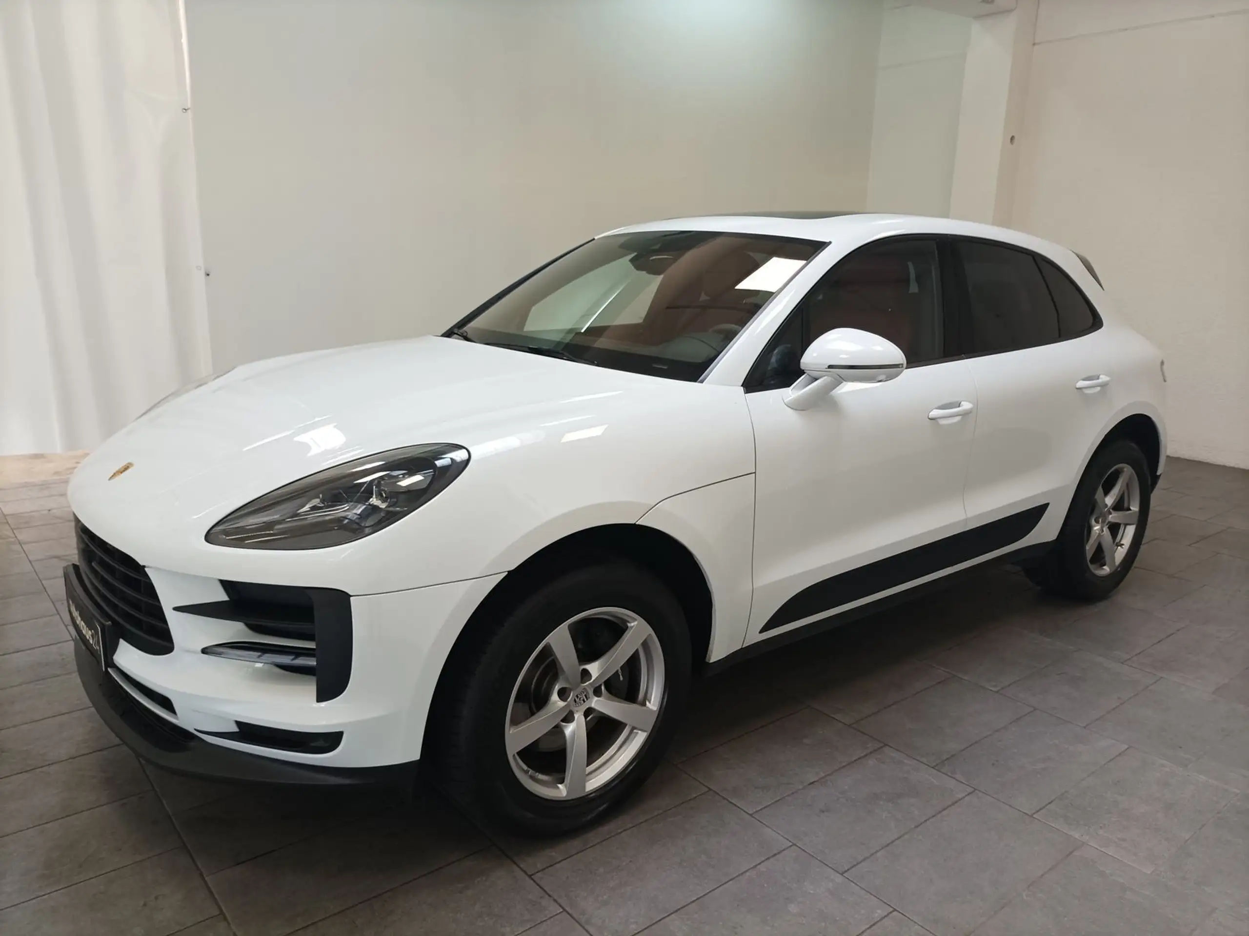 Porsche - Macan