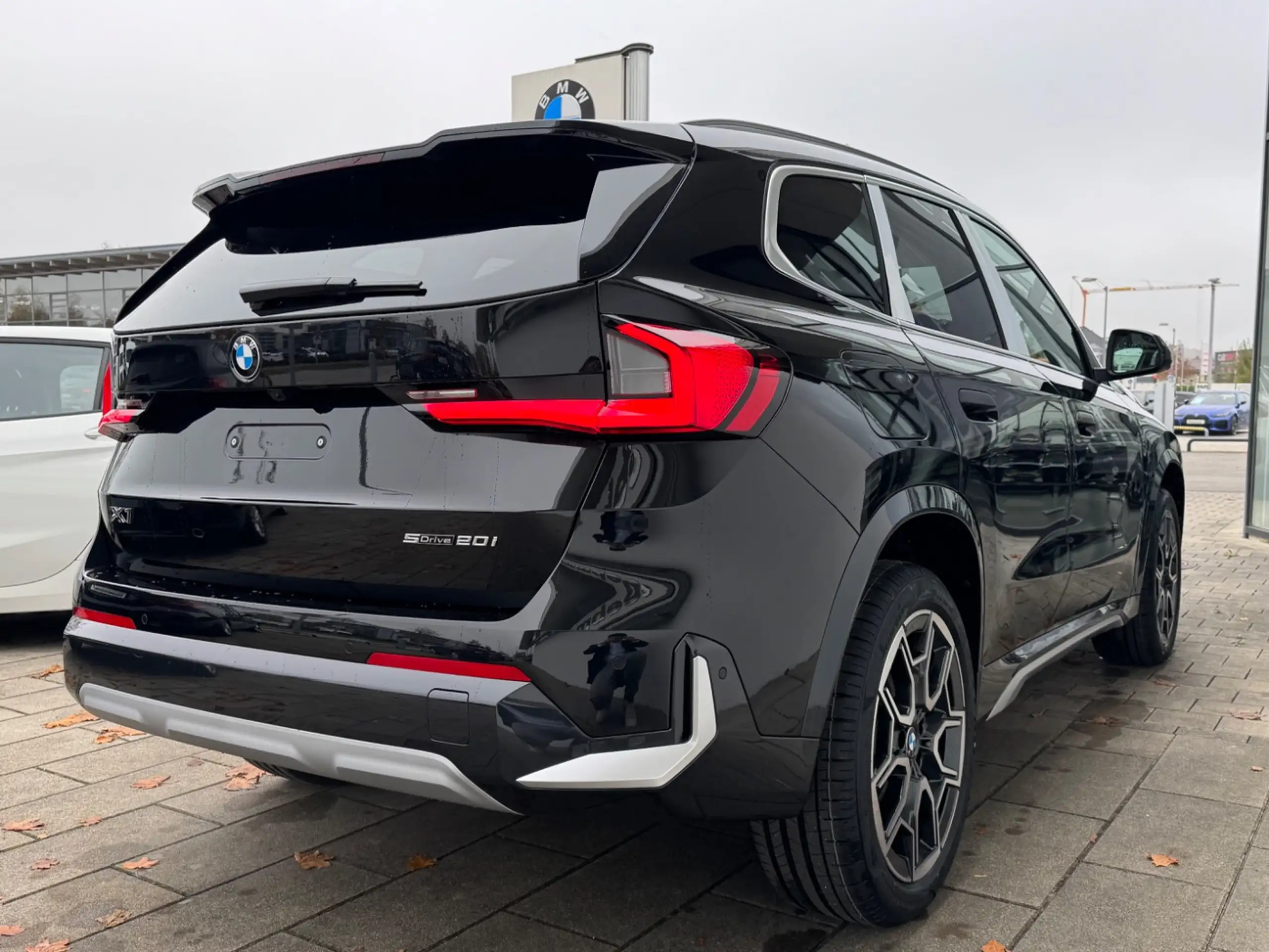 BMW - X1