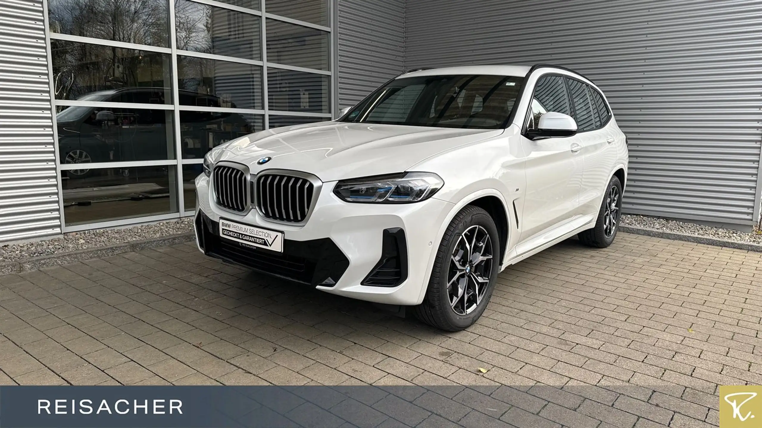 BMW - X3