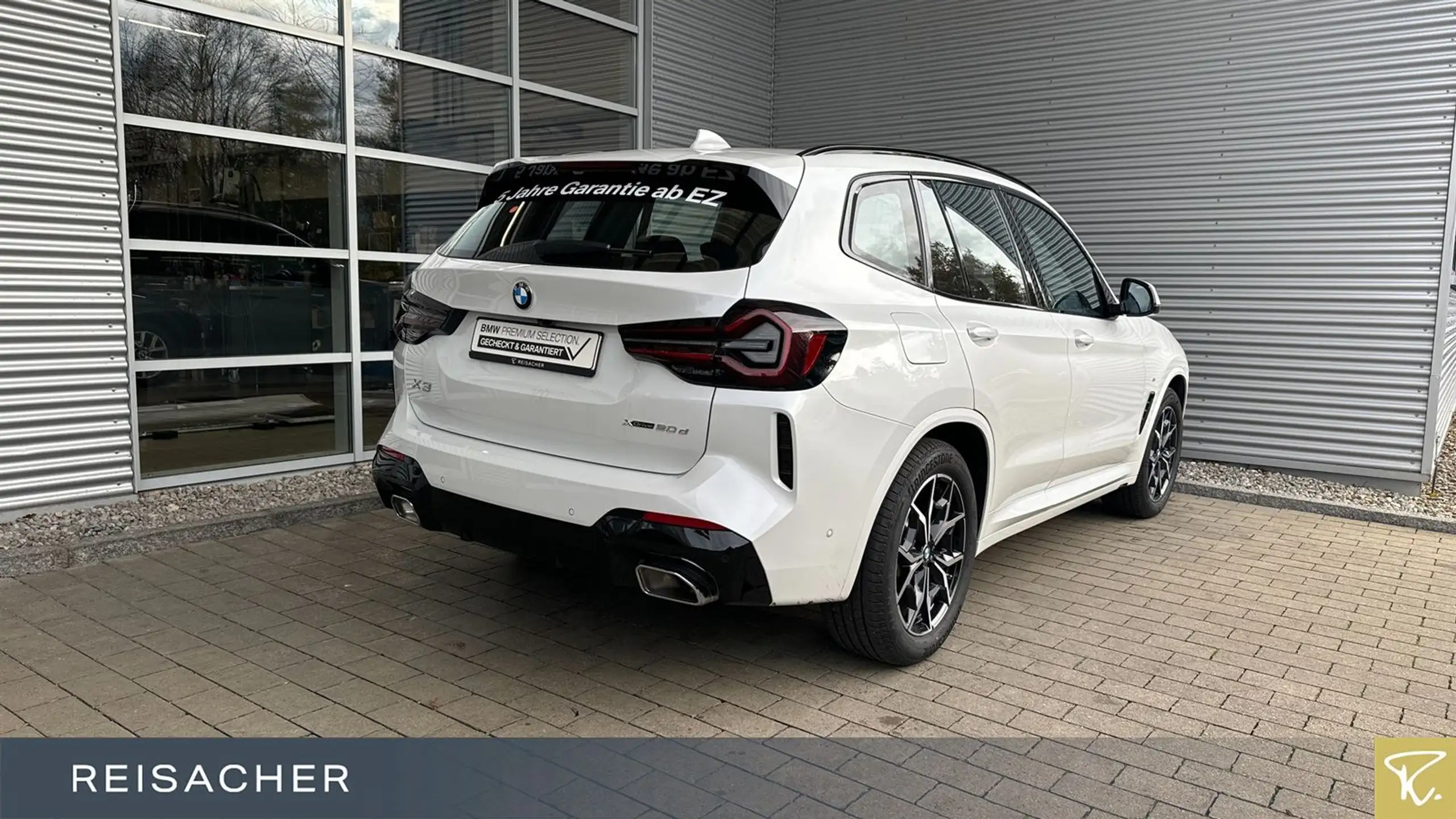 BMW - X3