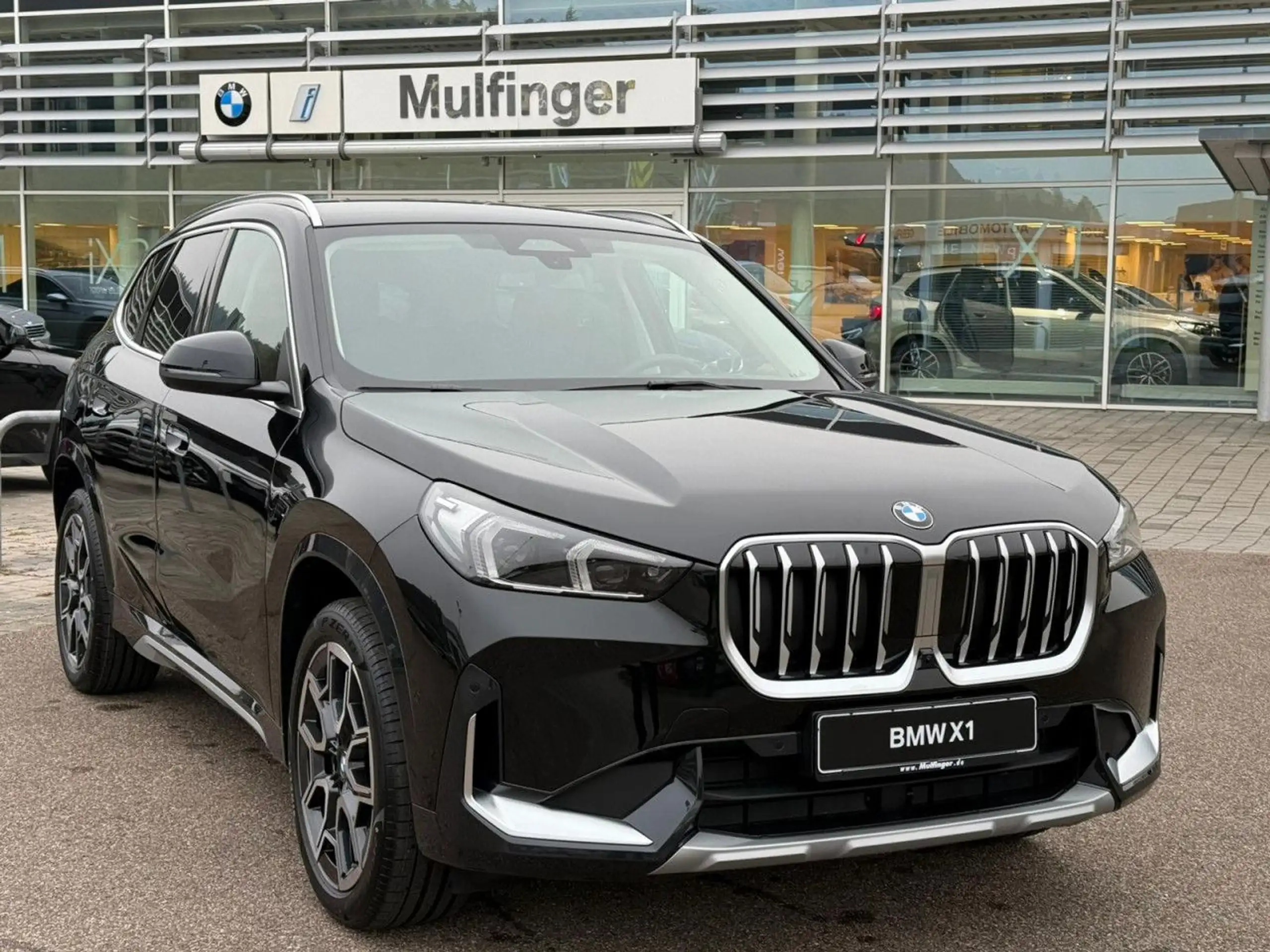 BMW - X1