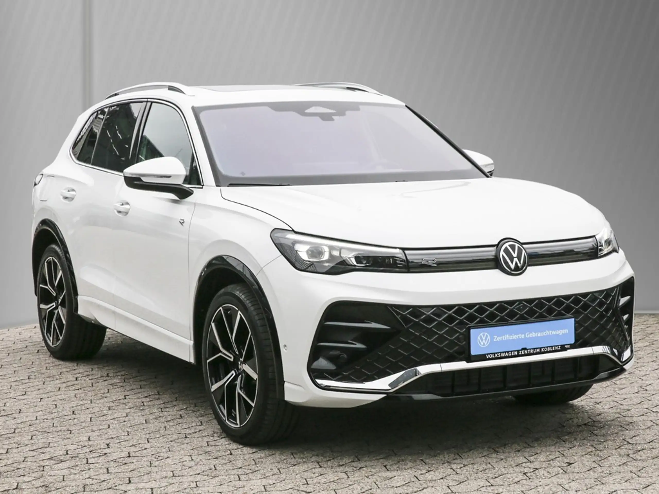 Volkswagen - Tiguan