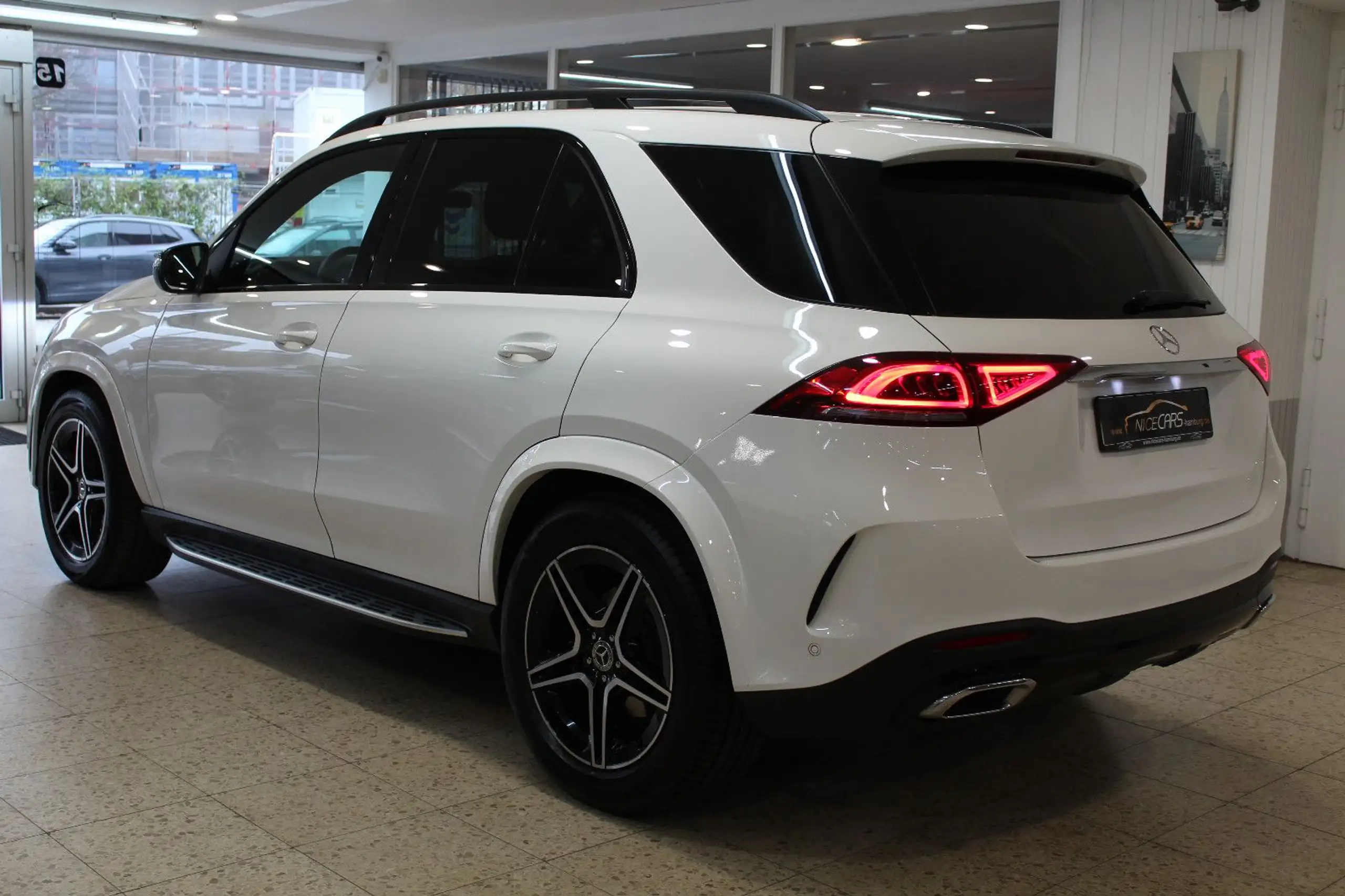 Mercedes-Benz - GLE 350