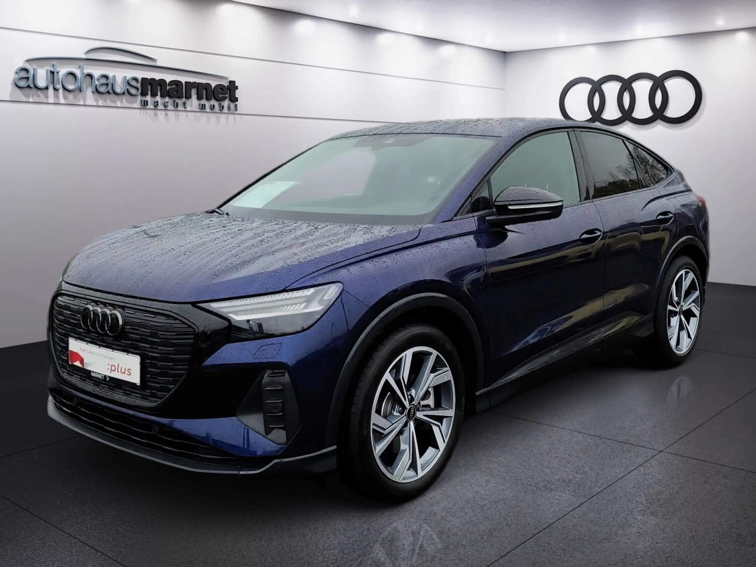 Audi - Q4 e-tron