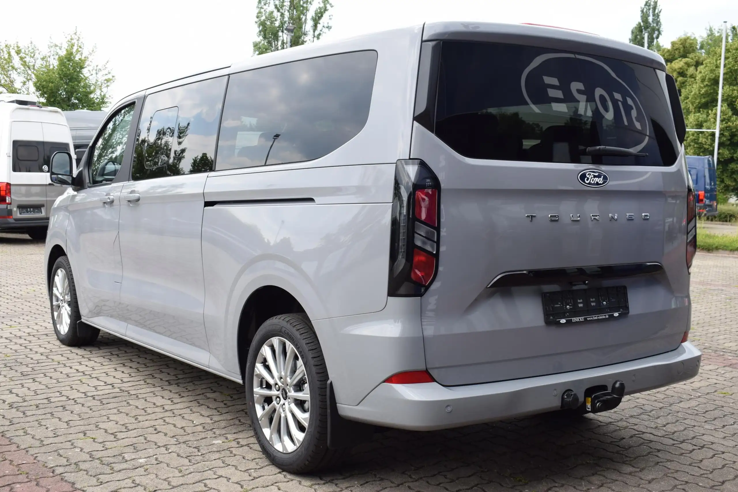 Ford - Tourneo Custom