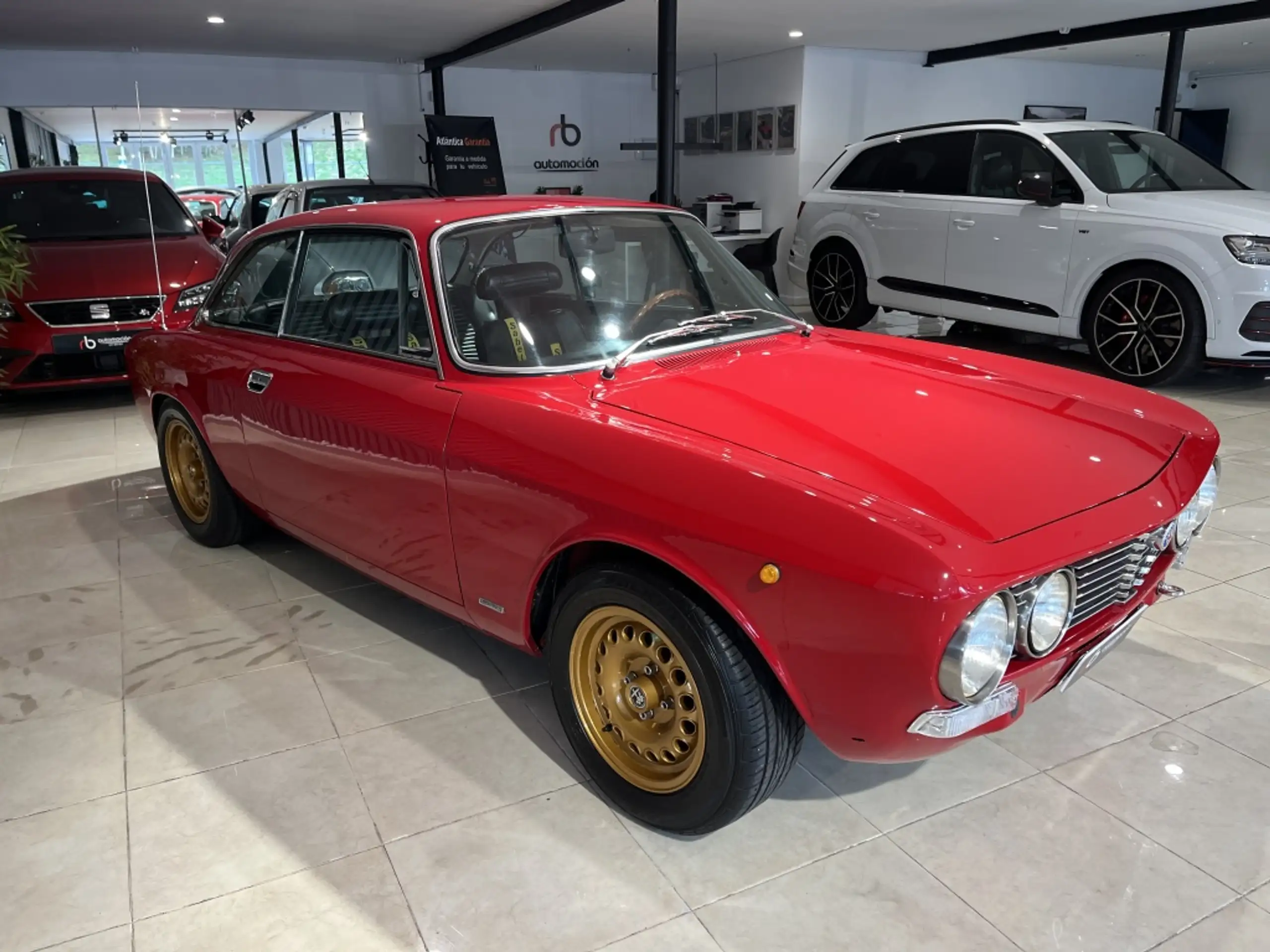 Alfa Romeo - 2000