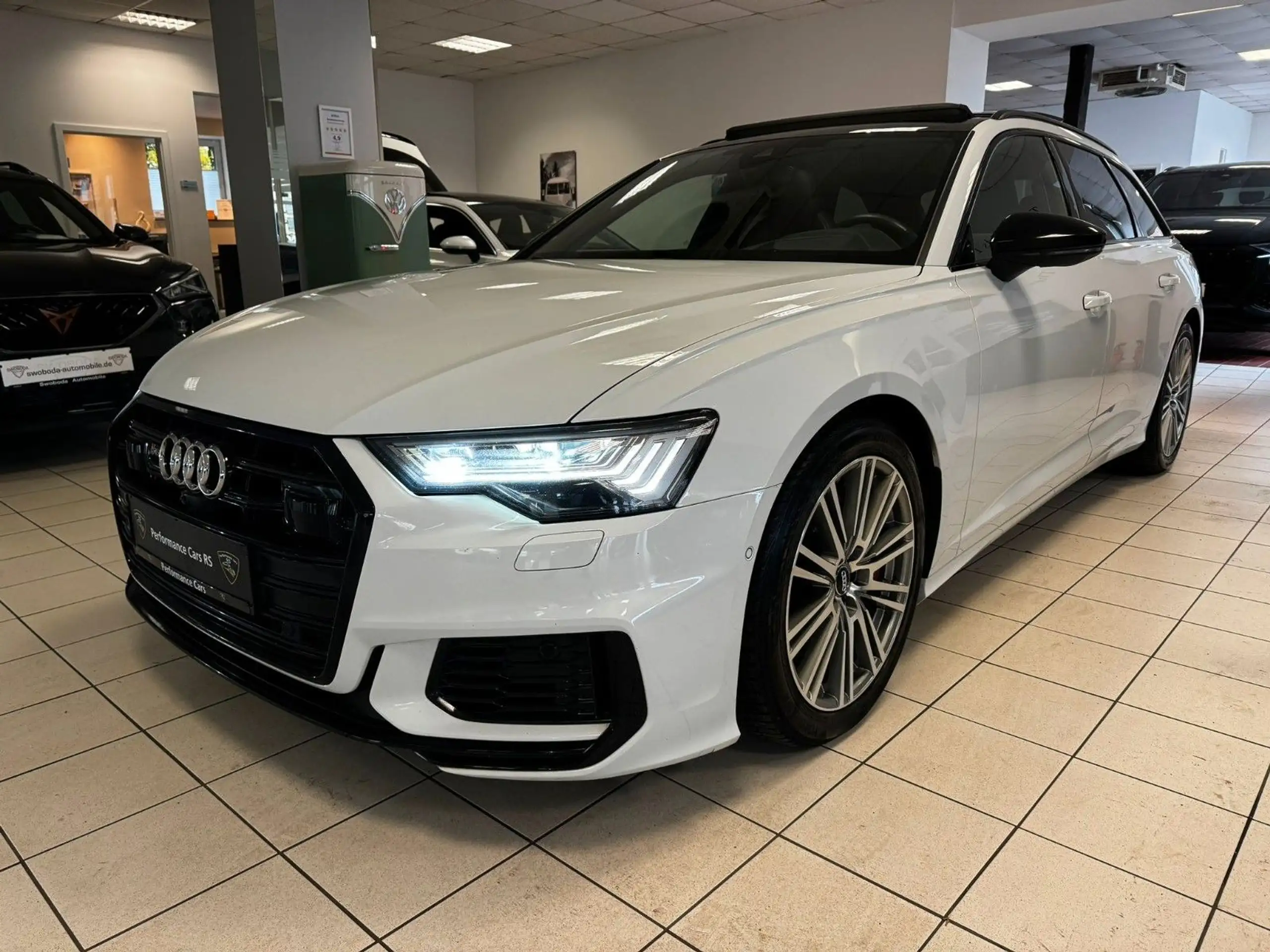 Audi - S6