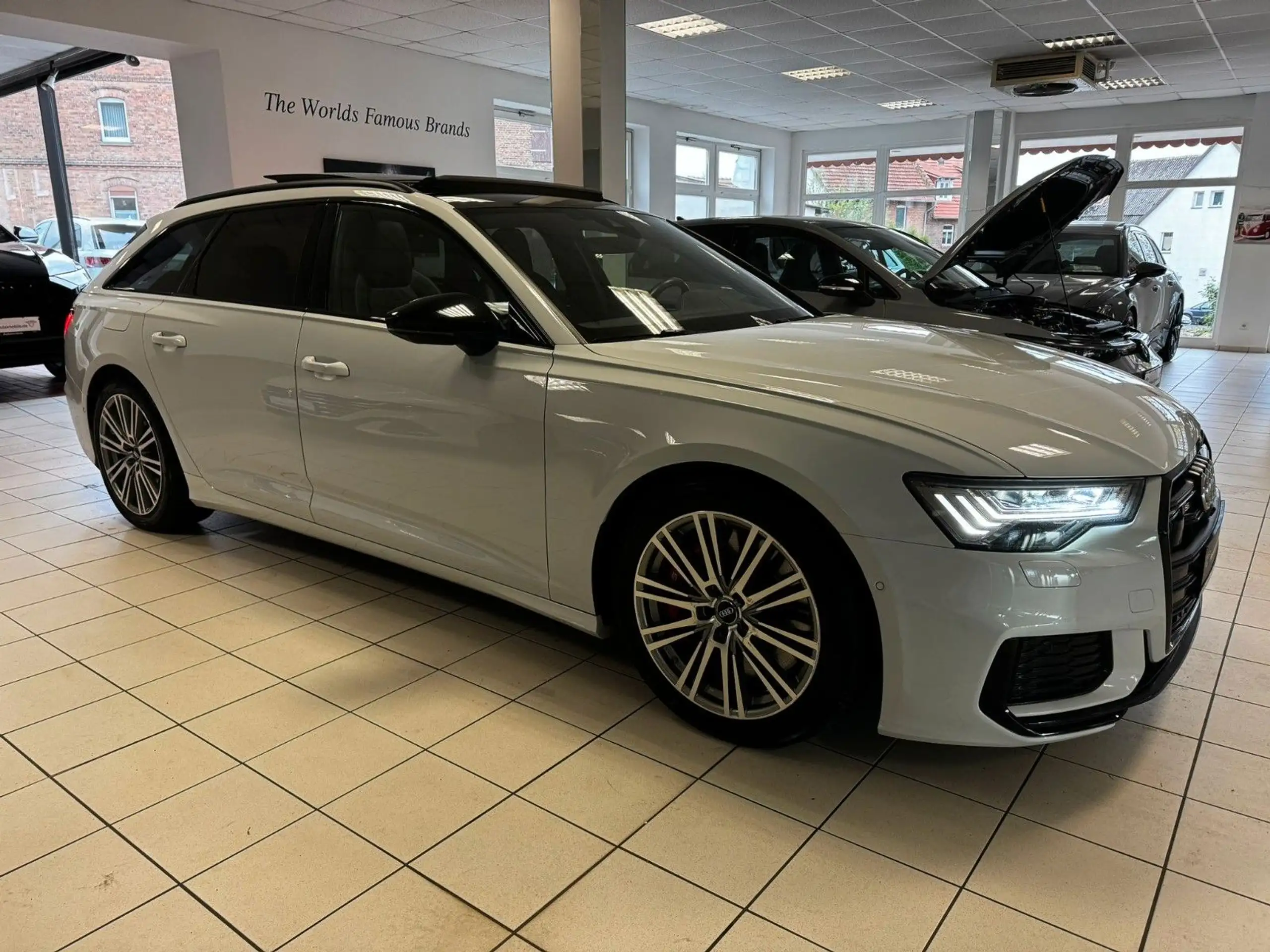 Audi - S6