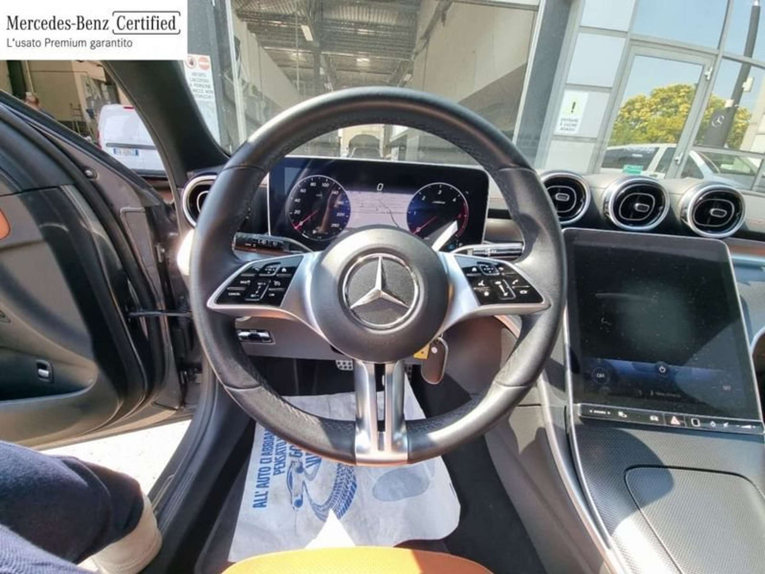 Mercedes-Benz - C 220