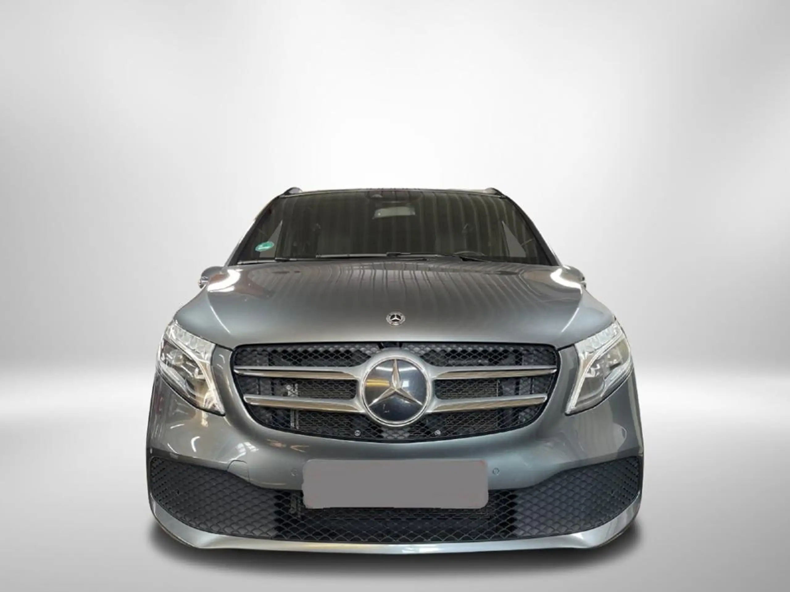 Mercedes-Benz - V 300