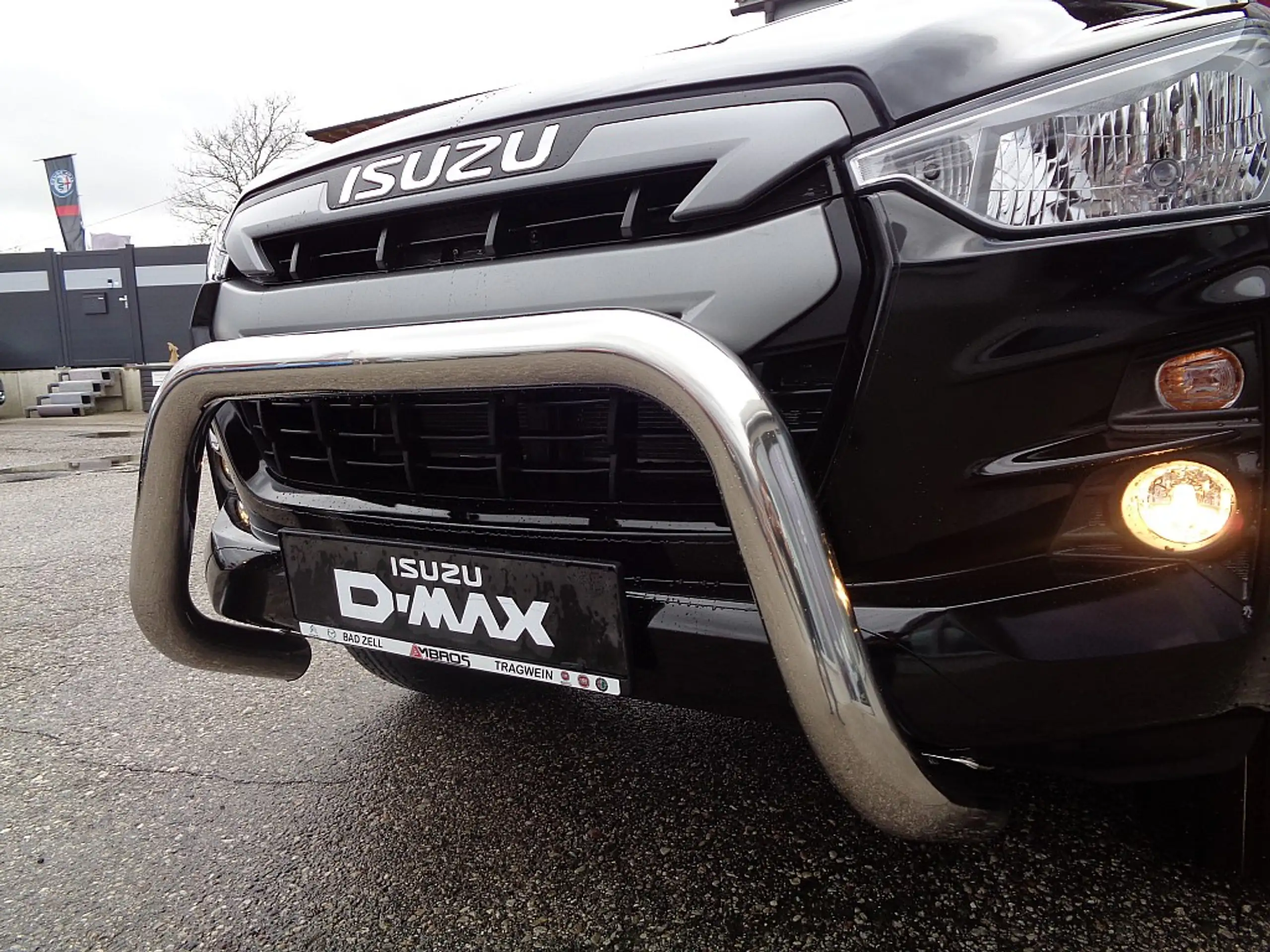 Isuzu - D-Max