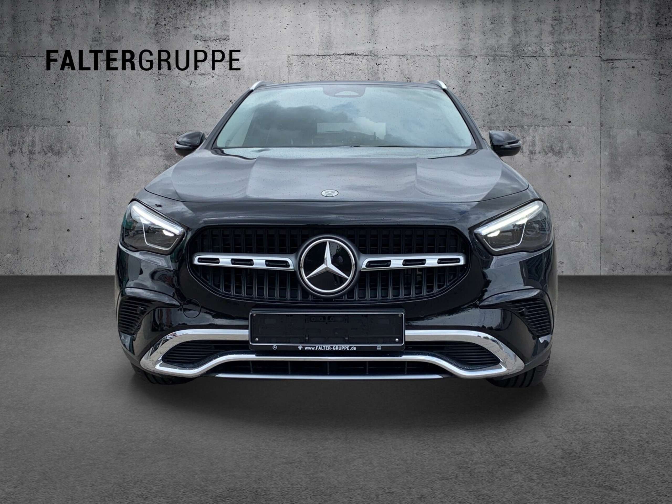 Mercedes-Benz - GLA 180