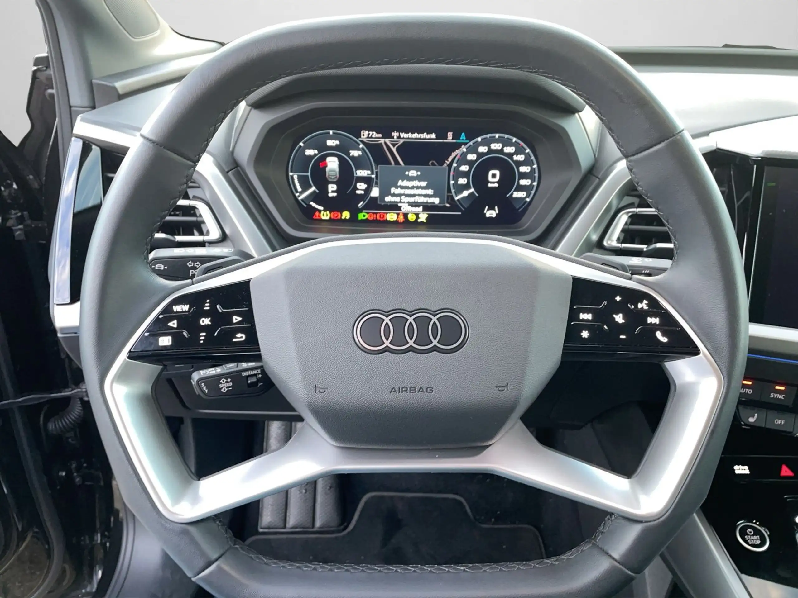 Audi - Q4 e-tron