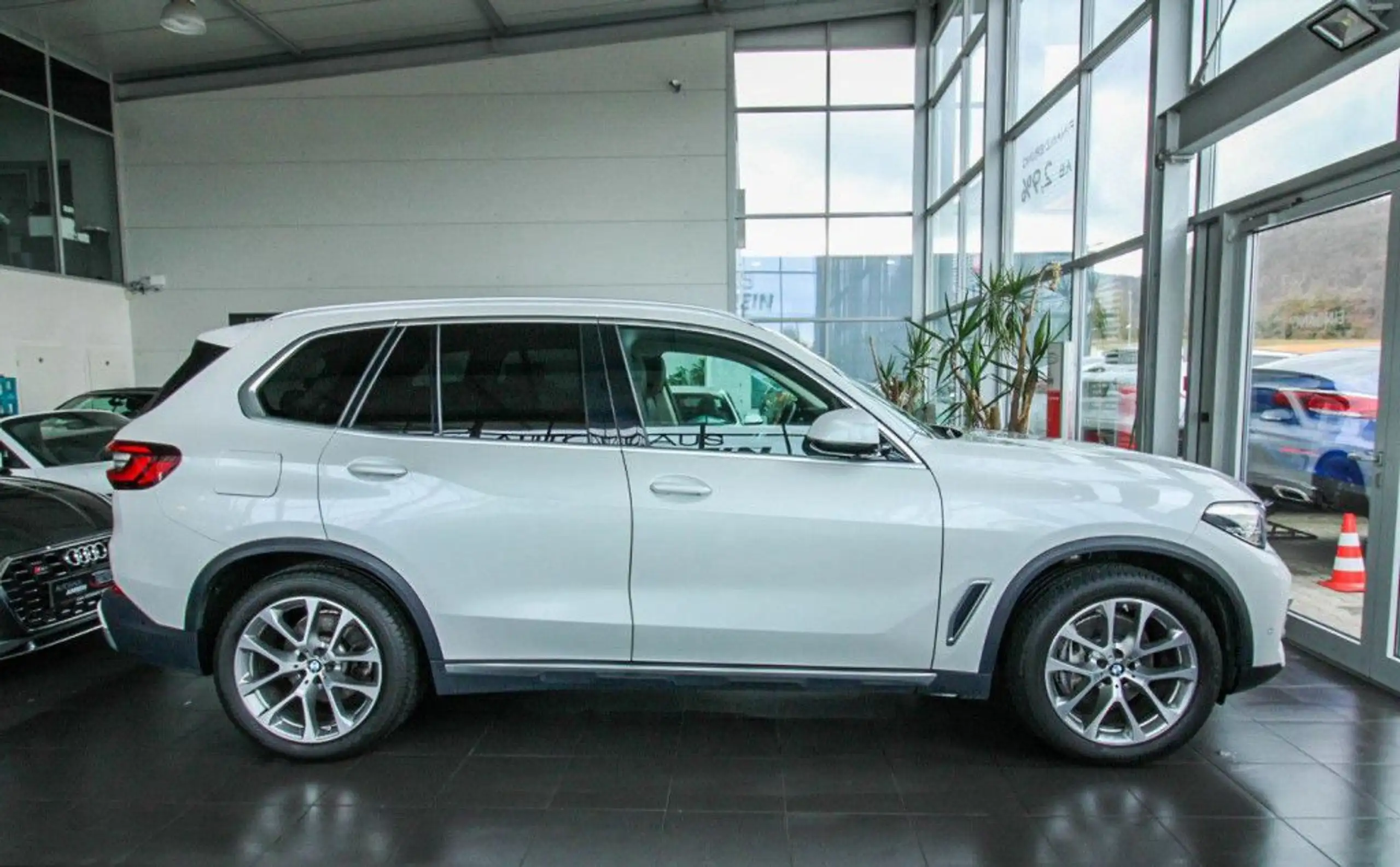 BMW - X5