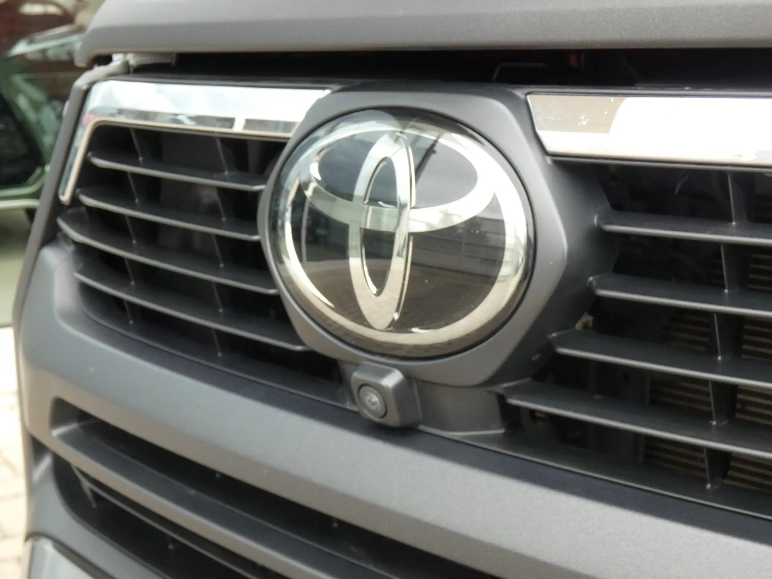 Toyota - Hilux